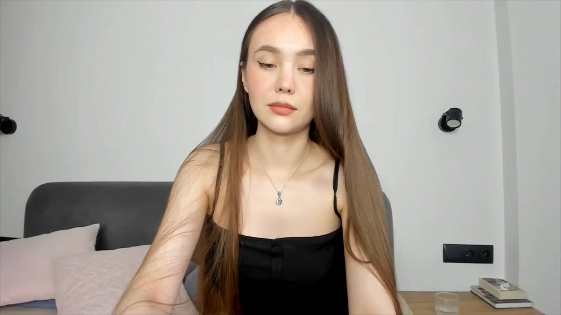 Gallery image thumbnail from SofiaShy's myfreecams stream on, 06/13/2024, 13:59 image 20 of 20
