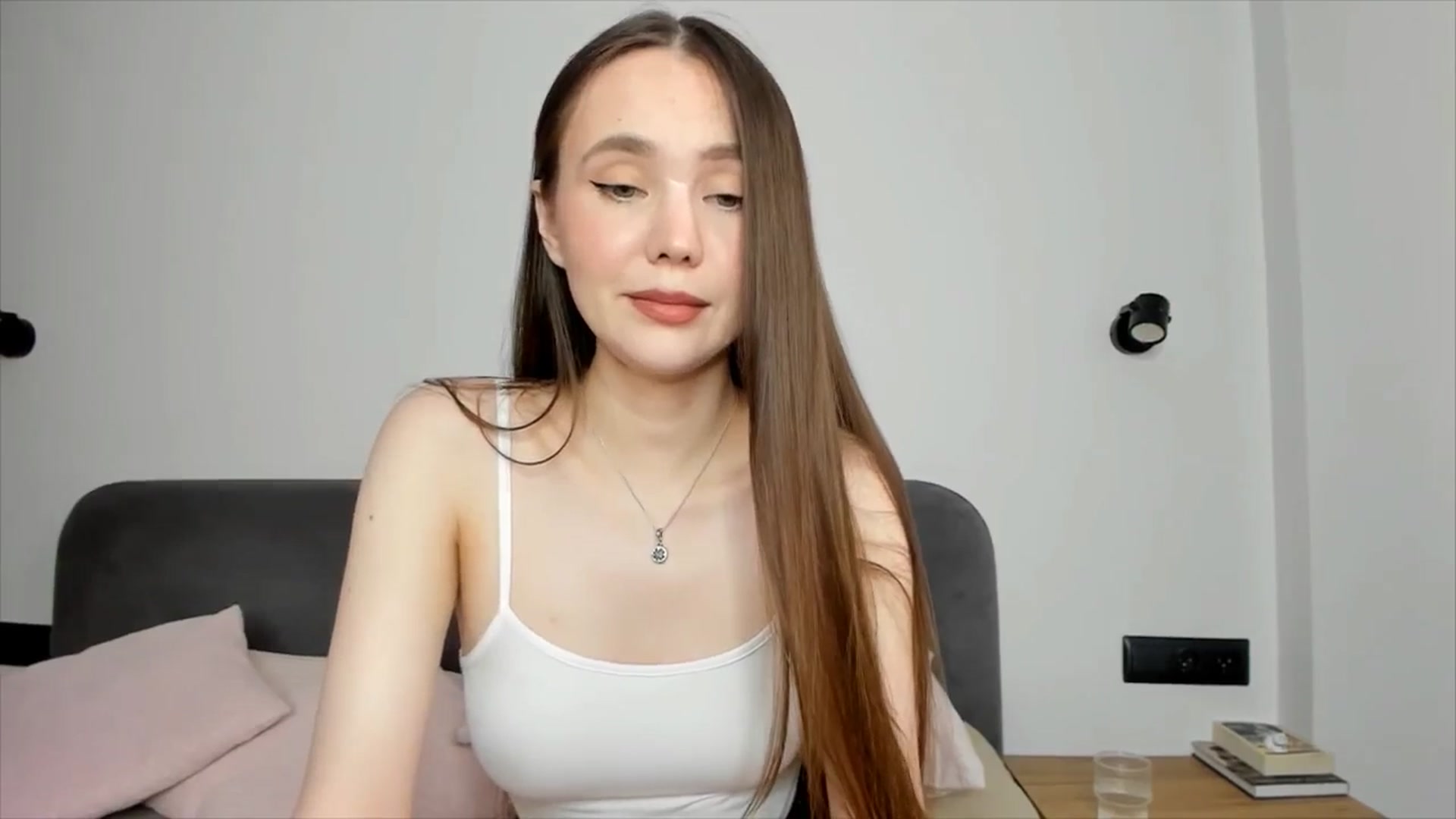 Gallery image thumbnail from SofiaShy's myfreecams stream on, 06/20/2024, 13:17 image 12 of 20