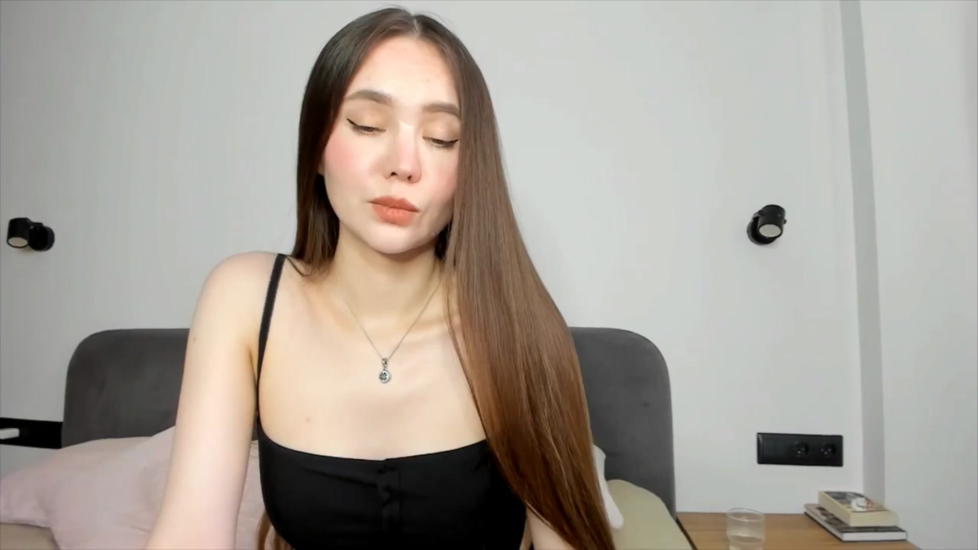 Gallery image thumbnail from SofiaShy's myfreecams stream on, 06/22/2024, 14:05 image 4 of 20