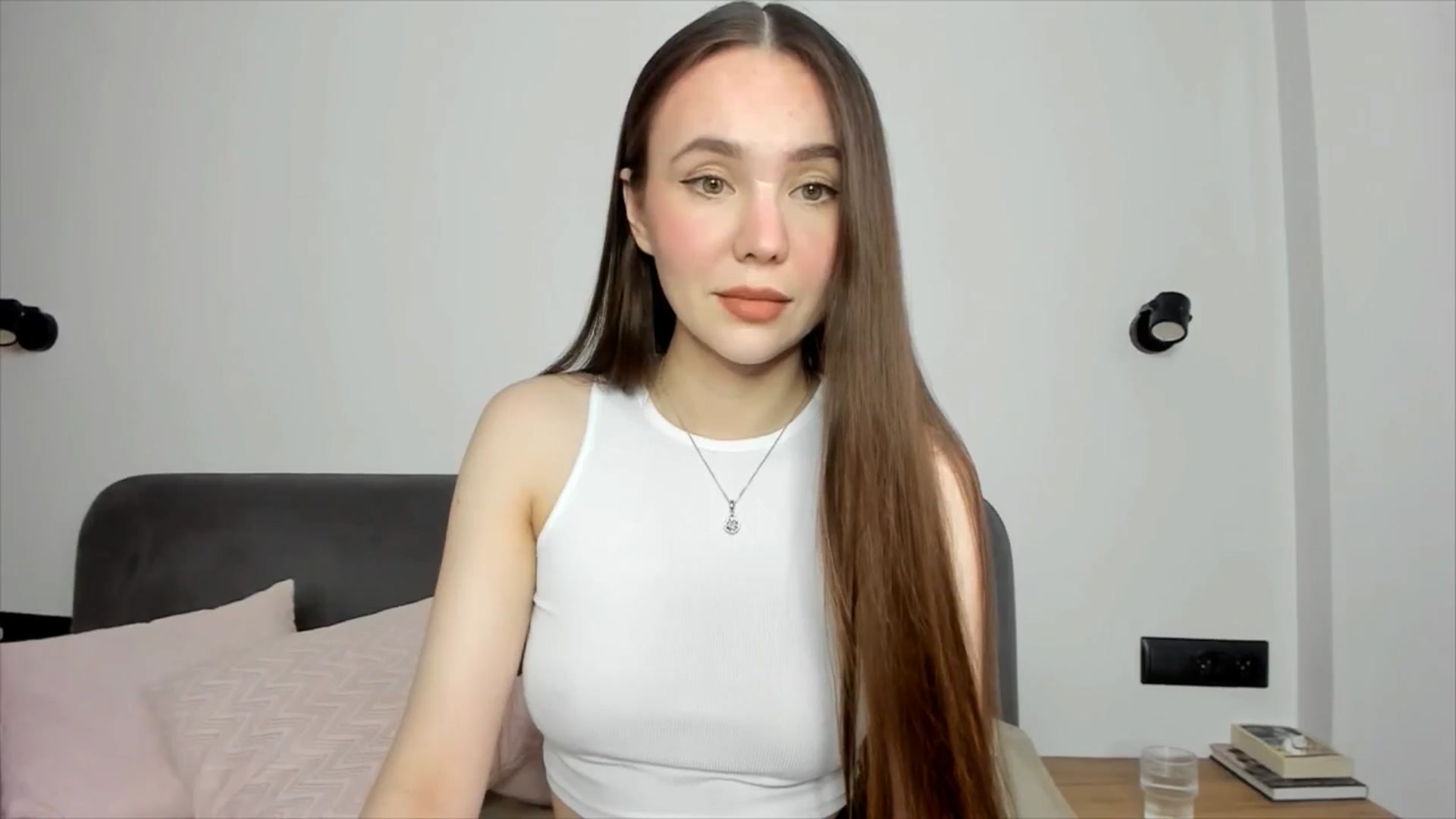 Gallery image thumbnail from SofiaShy's myfreecams stream on, 06/23/2024, 15:21 image 3 of 20