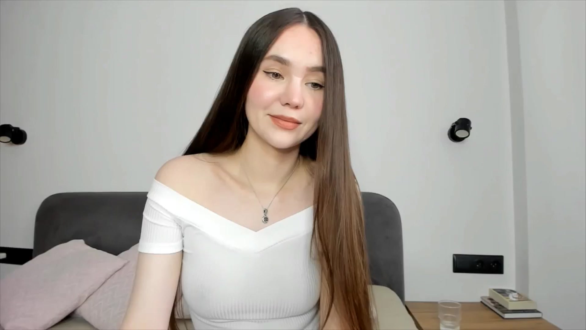 Gallery image thumbnail from SofiaShy's myfreecams stream on, 06/24/2024, 12:47 image 12 of 20
