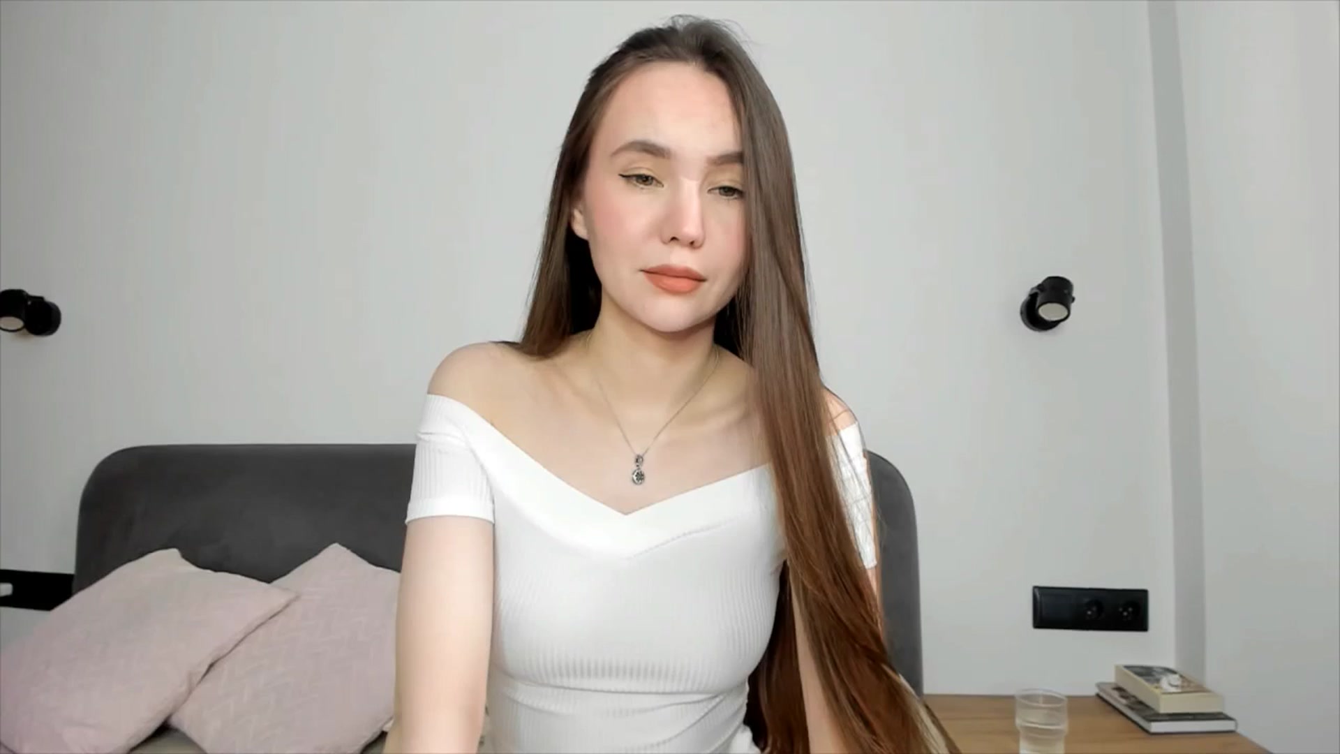Gallery image thumbnail from SofiaShy's myfreecams stream on, 06/24/2024, 13:27 image 5 of 20