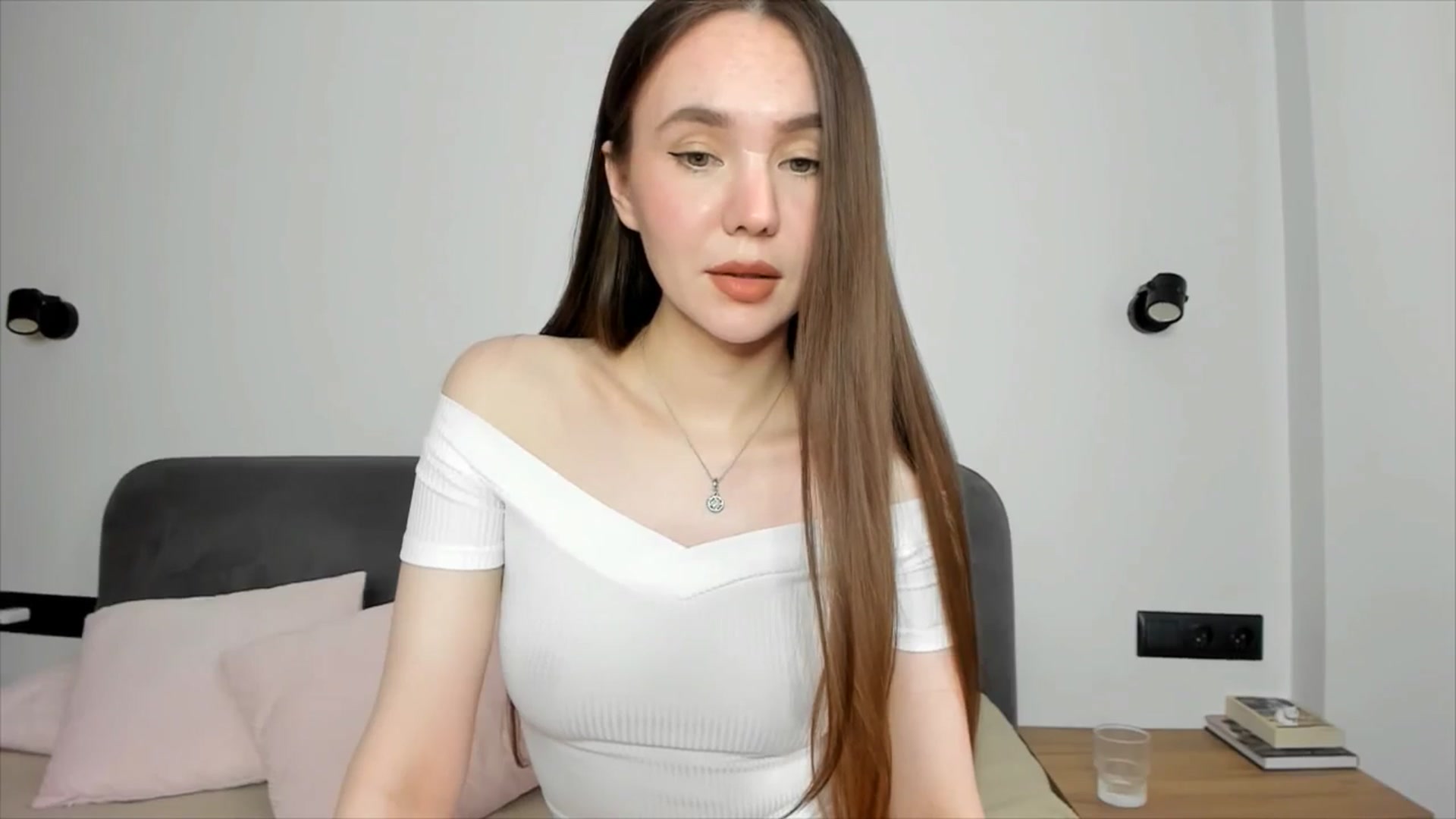 Gallery image thumbnail from SofiaShy's myfreecams stream on, 06/24/2024, 15:14 image 11 of 20