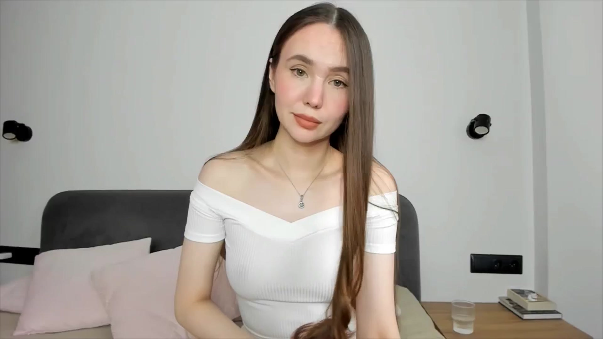 Gallery image thumbnail from SofiaShy's myfreecams stream on, 06/24/2024, 15:14 image 4 of 20