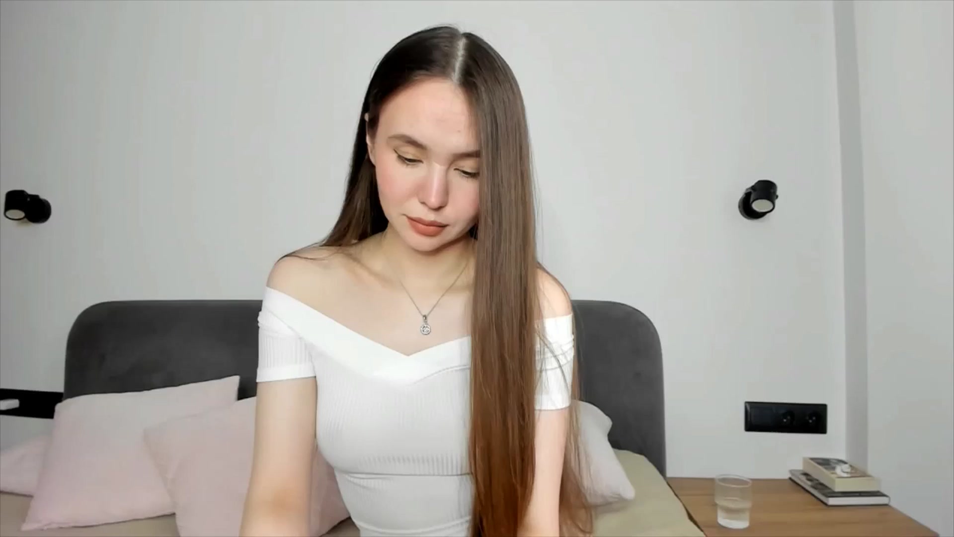 Gallery image thumbnail from SofiaShy's myfreecams stream on, 06/24/2024, 15:14 image 5 of 20