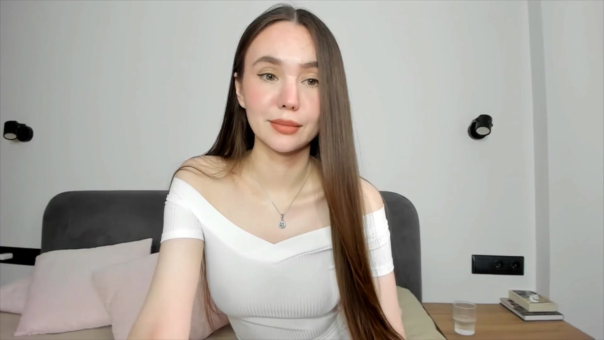 Gallery image thumbnail from SofiaShy's myfreecams stream on, 06/24/2024, 15:14 image 7 of 20