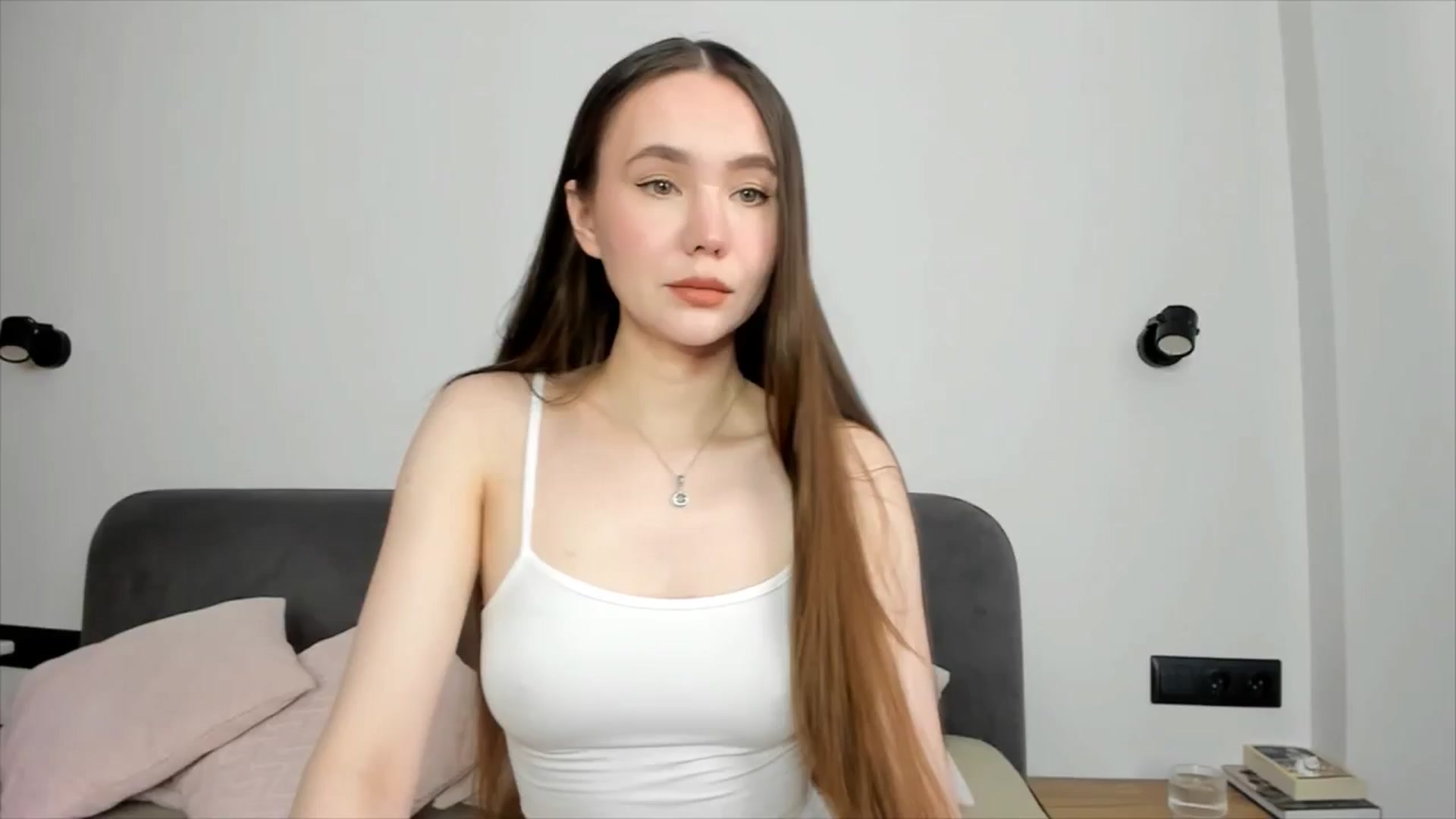 Gallery image thumbnail from SofiaShy's myfreecams stream on, 06/25/2024, 11:43 image 17 of 20