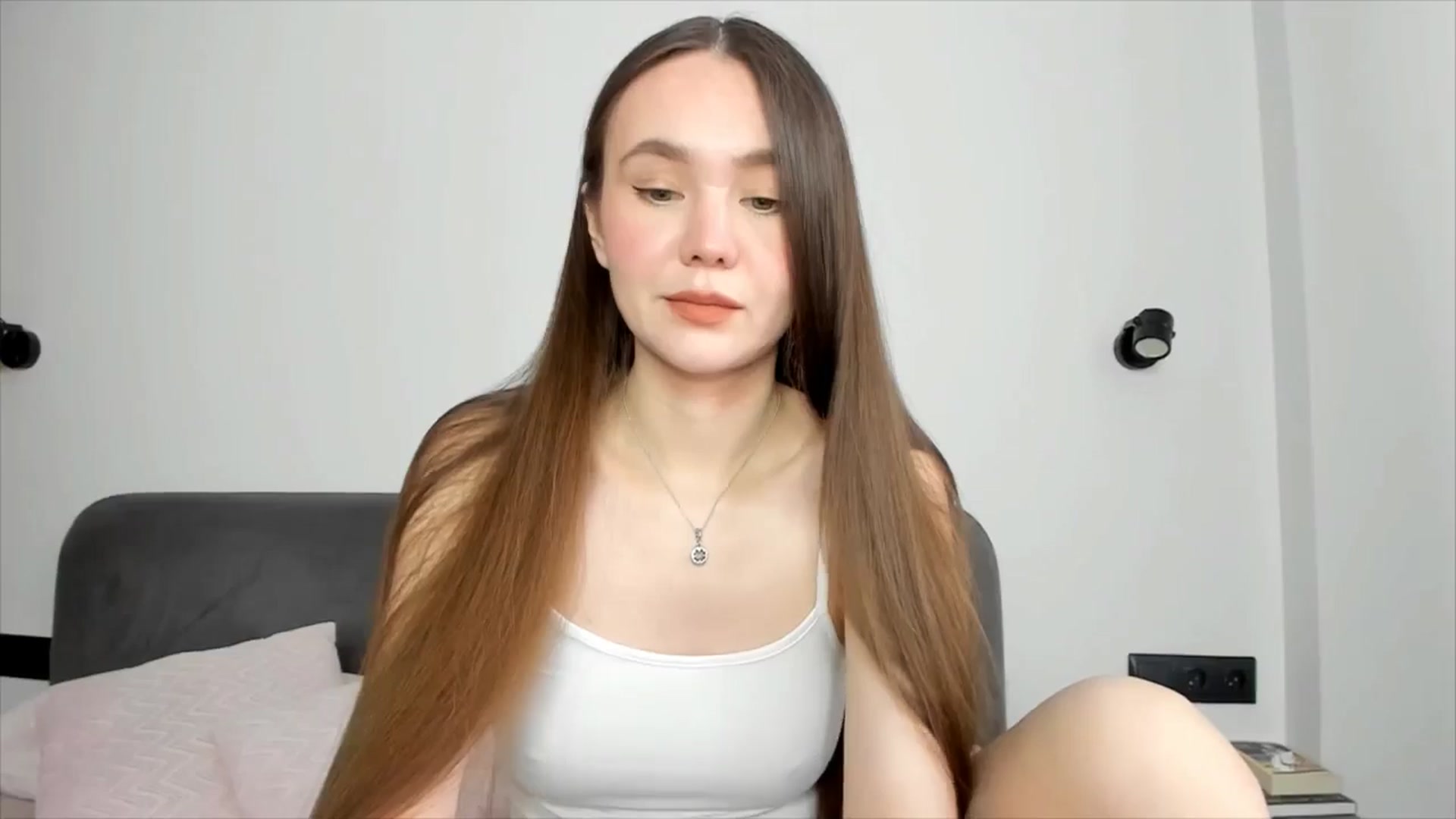 Gallery image thumbnail from SofiaShy's myfreecams stream on, 06/25/2024, 12:53 image 11 of 20