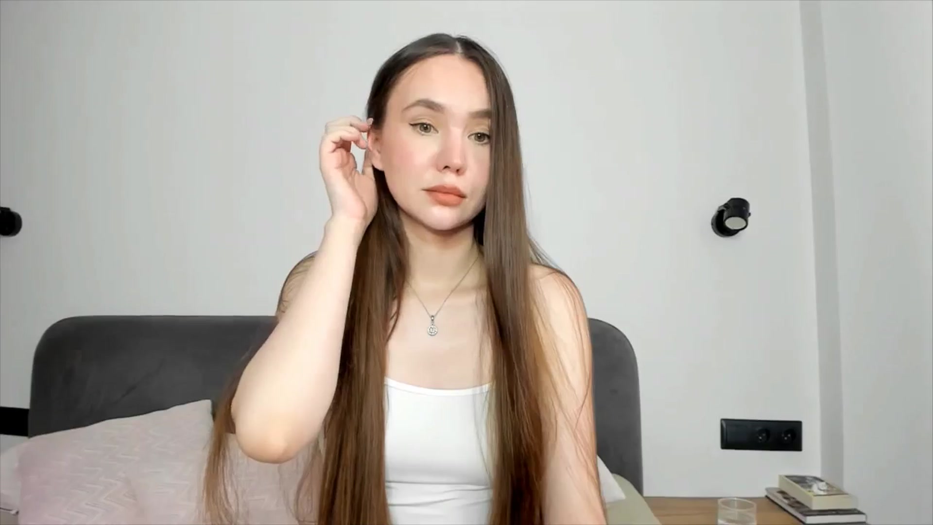 Gallery image thumbnail from SofiaShy's myfreecams stream on, 06/25/2024, 13:37 image 16 of 20