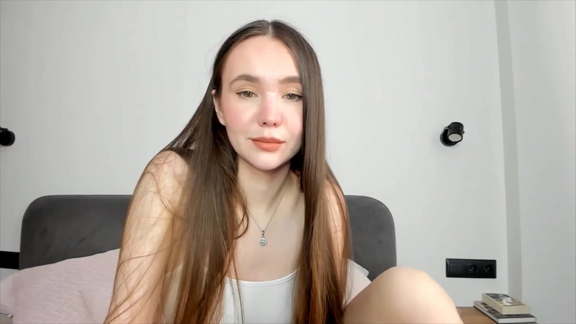 Gallery image thumbnail from SofiaShy's myfreecams stream on, 06/25/2024, 13:37 image 11 of 20