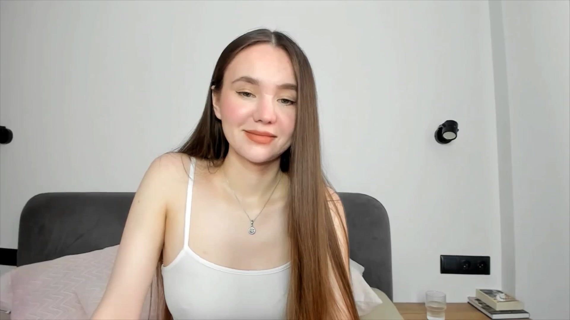Gallery image thumbnail from SofiaShy's myfreecams stream on, 06/25/2024, 14:50 image 5 of 20