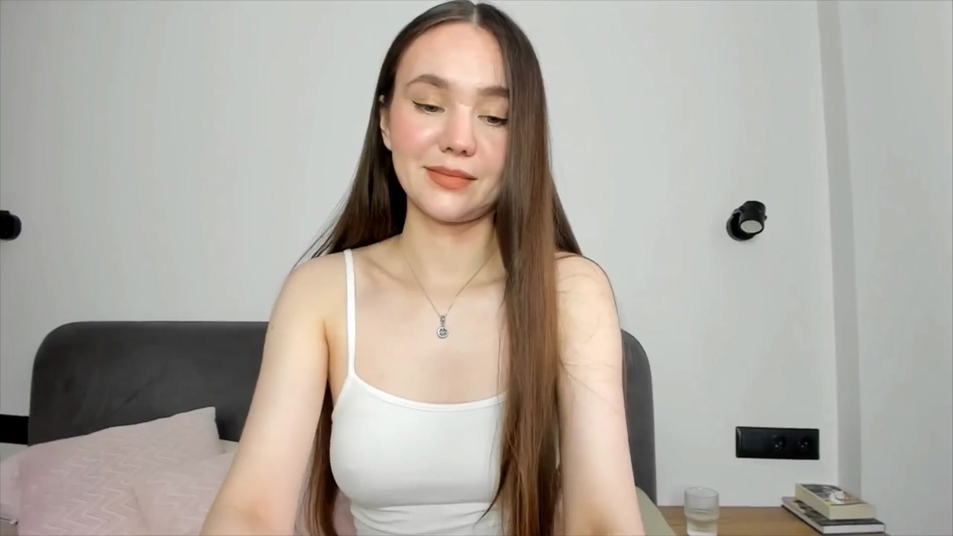 Gallery image thumbnail from SofiaShy's myfreecams stream on, 06/25/2024, 14:50 image 16 of 20