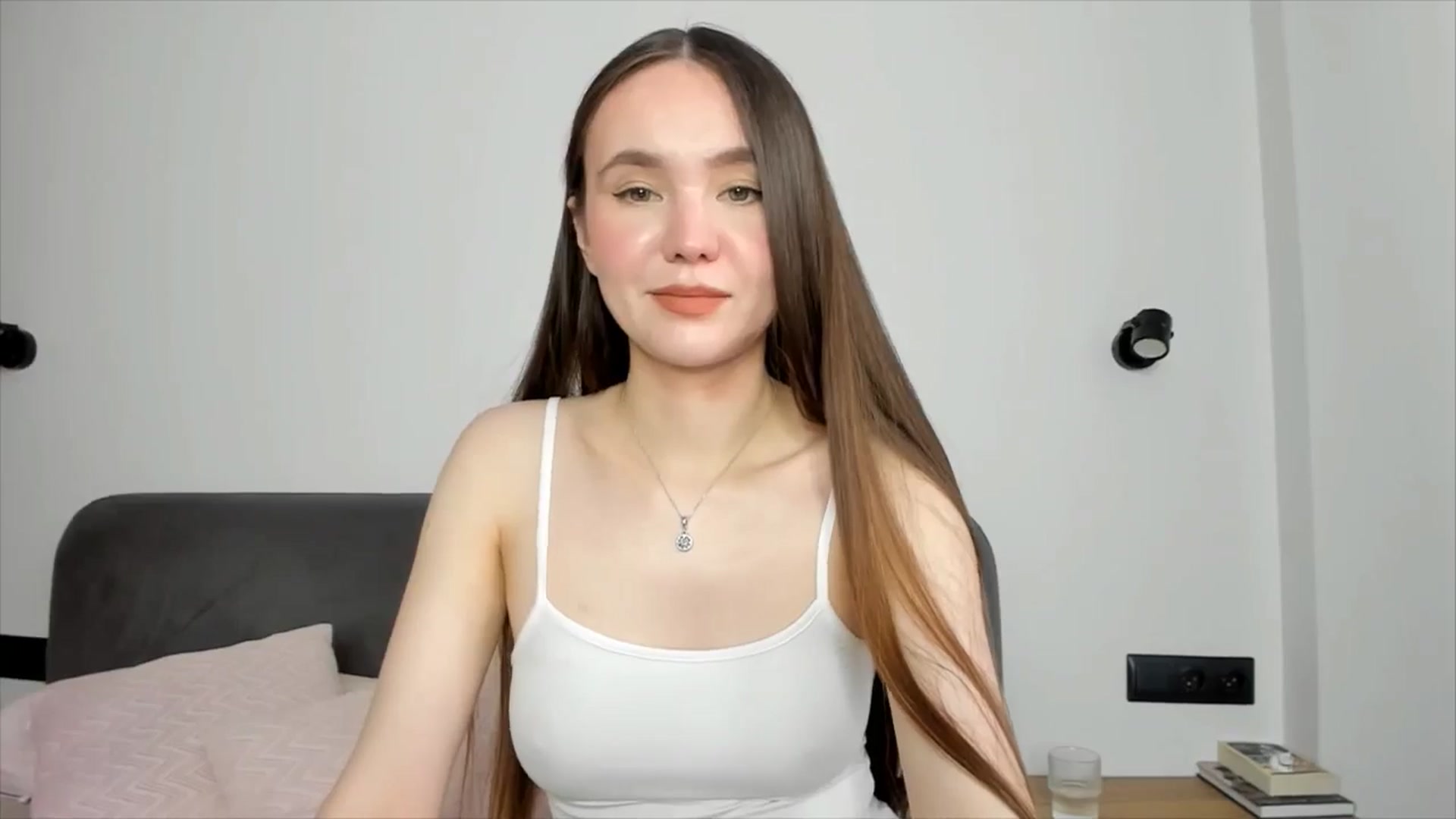 Gallery image thumbnail from SofiaShy's myfreecams stream on, 06/25/2024, 14:50 image 15 of 20