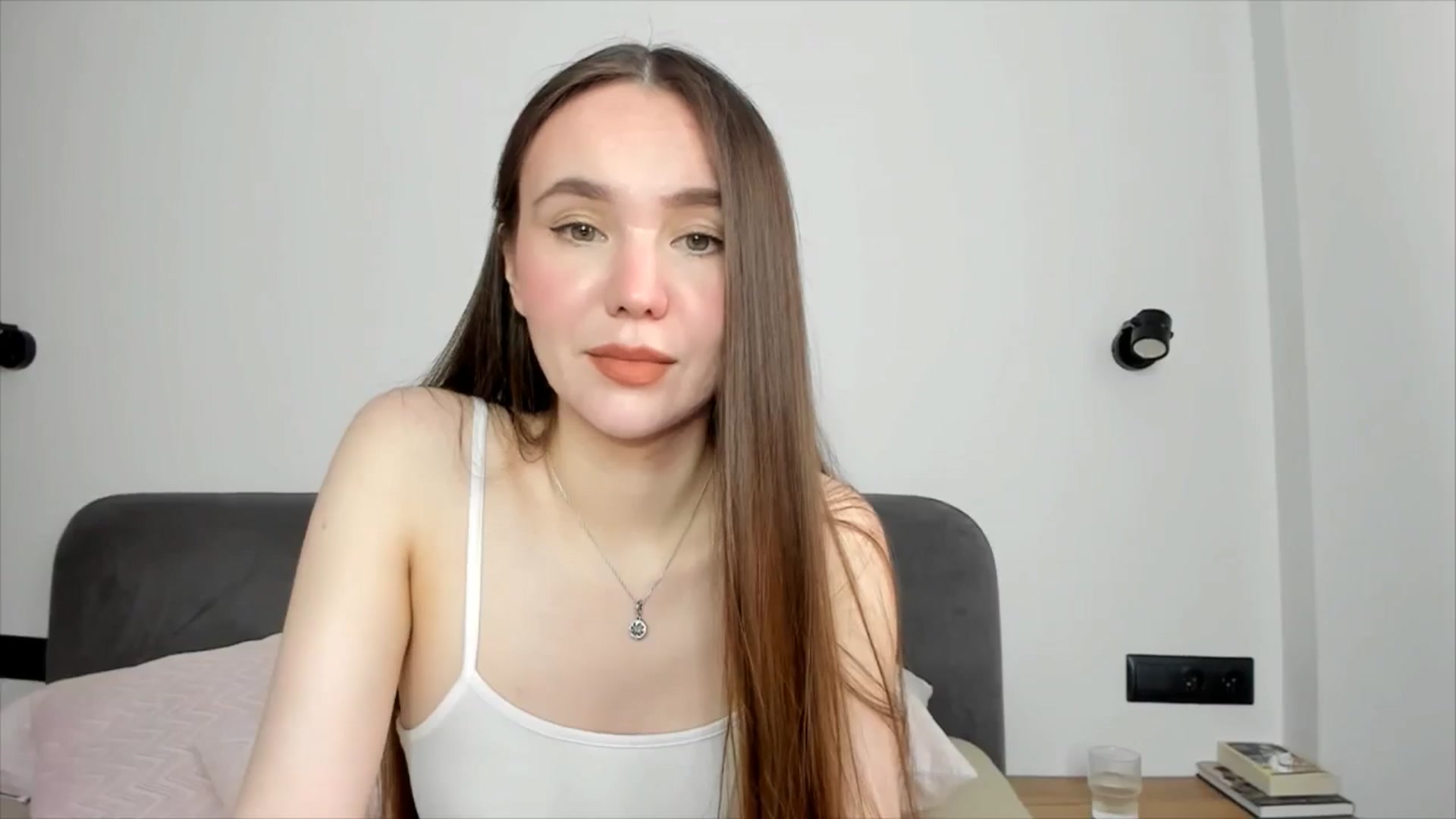 Gallery image thumbnail from SofiaShy's myfreecams stream on, 06/25/2024, 14:50 image 4 of 20