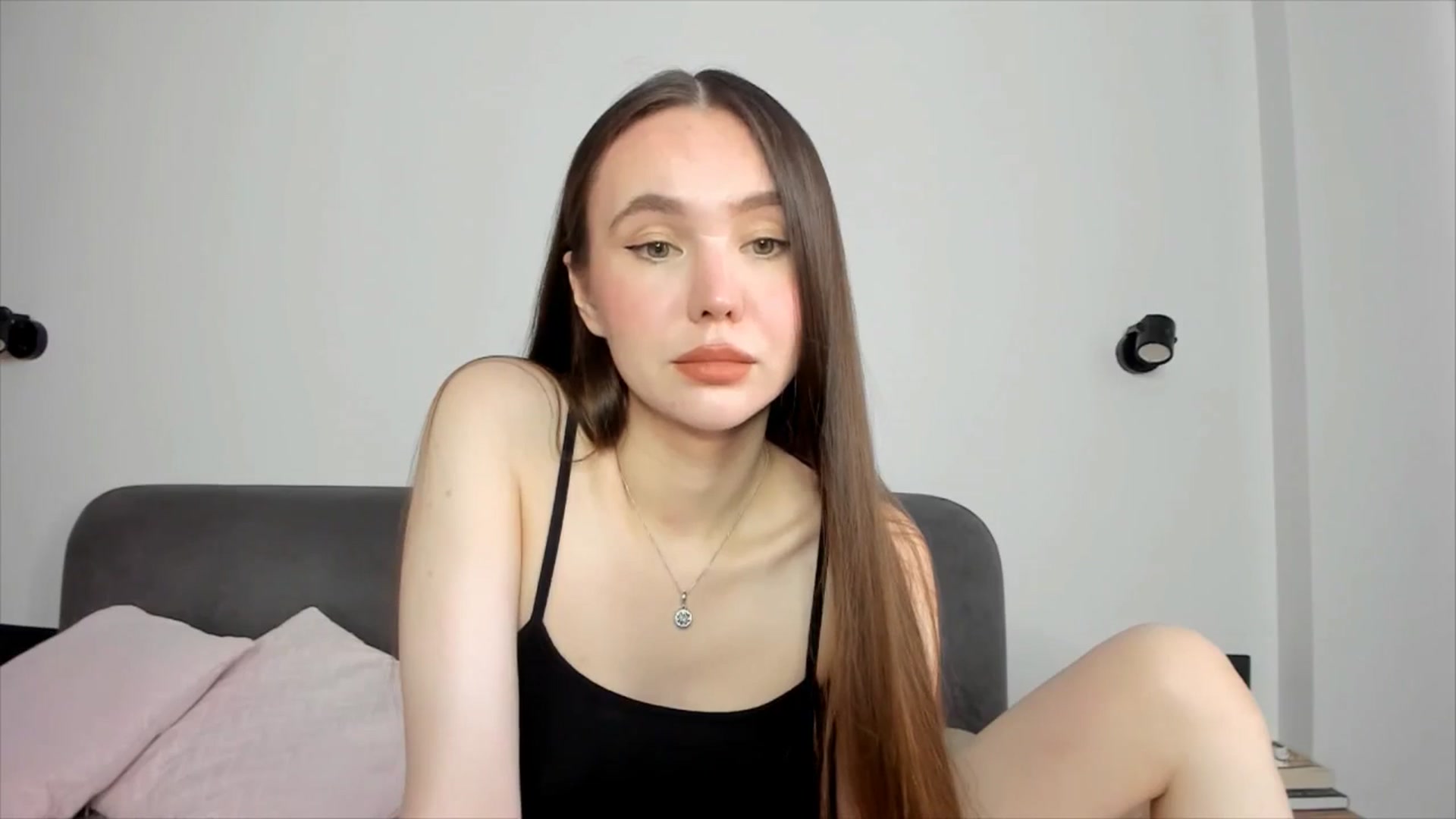 Gallery image thumbnail from SofiaShy's myfreecams stream on, 06/26/2024, 14:58 image 6 of 20