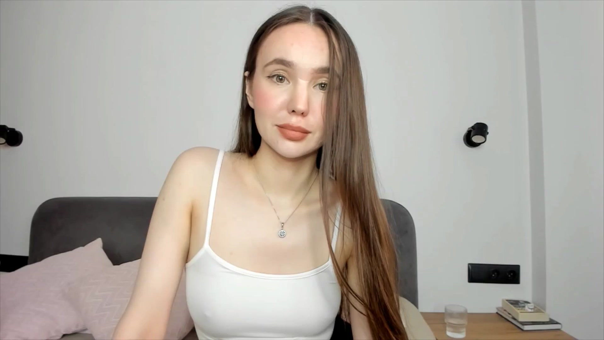 Gallery image thumbnail from SofiaShy's myfreecams stream on, 06/29/2024, 13:43 image 6 of 20