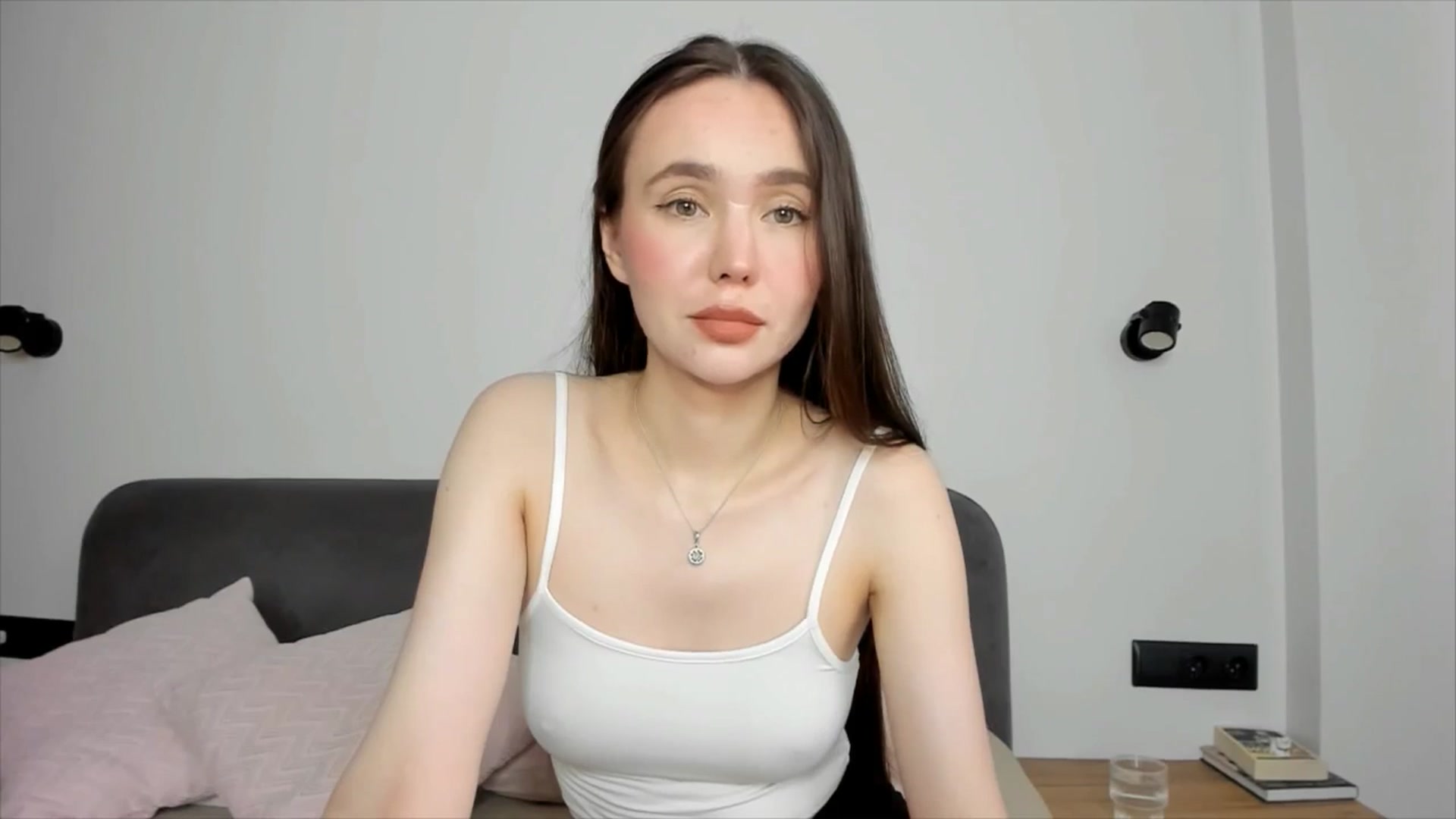 Gallery image thumbnail from SofiaShy's myfreecams stream on, 06/29/2024, 13:43 image 17 of 20