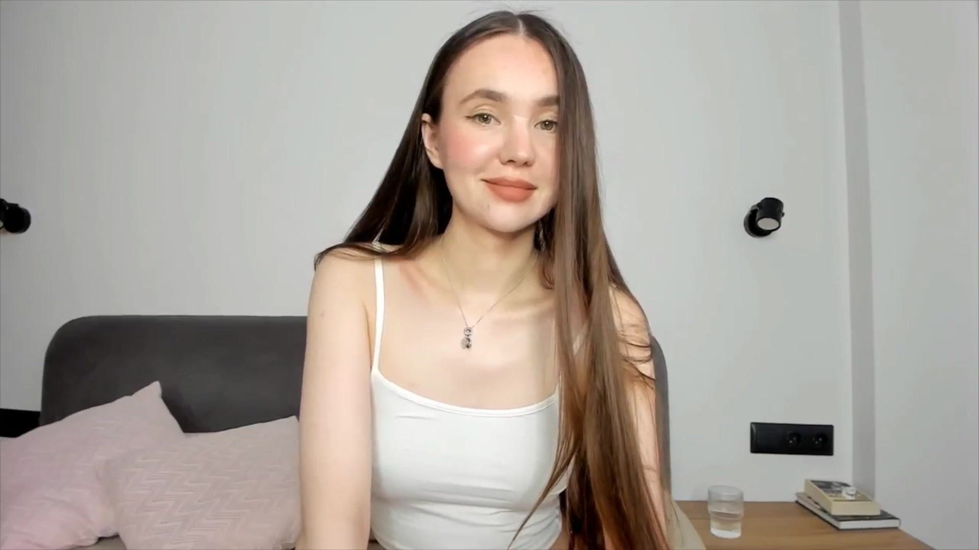 Gallery image thumbnail from SofiaShy's myfreecams stream on, 06/29/2024, 15:06 image 15 of 20