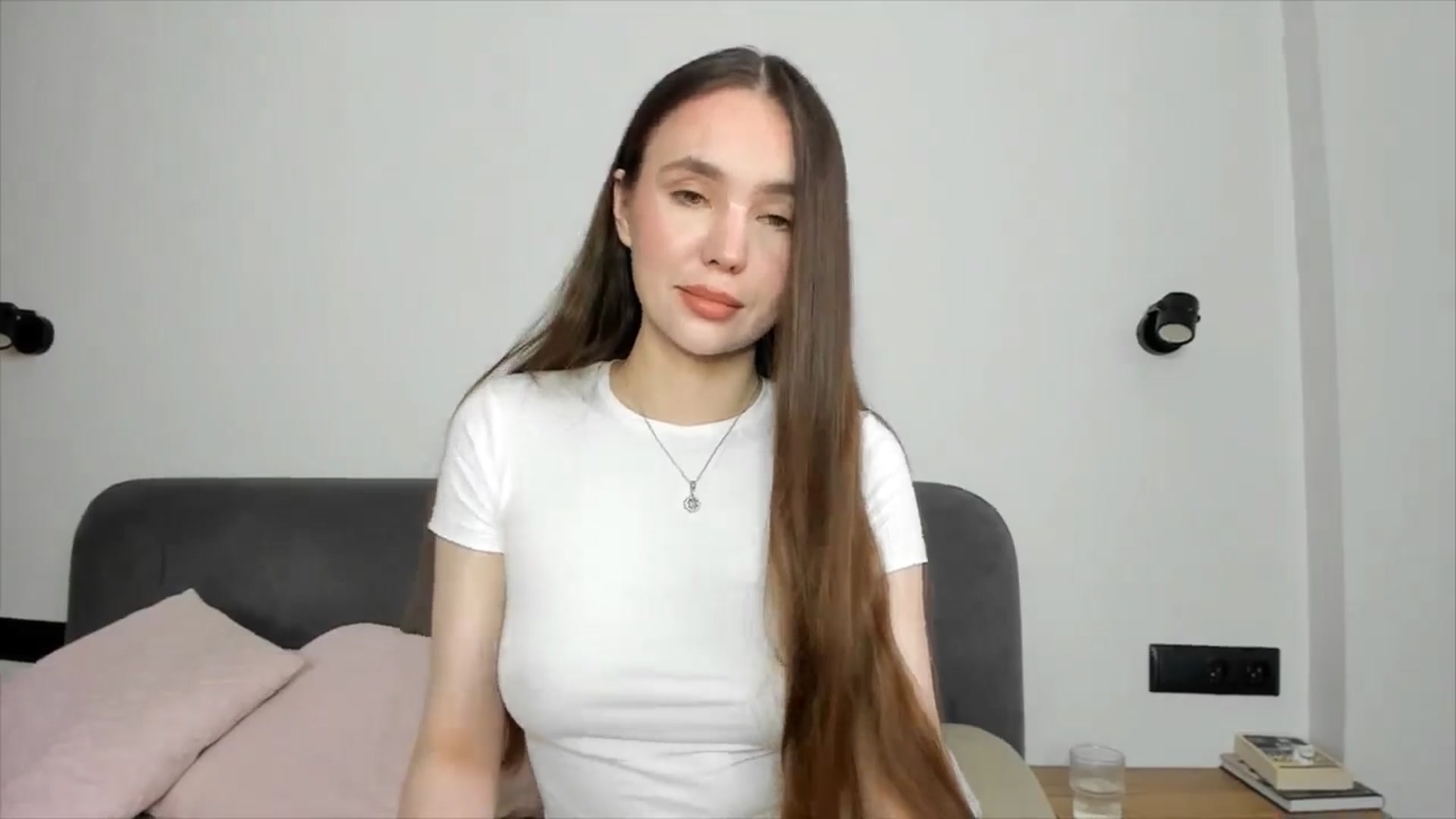Gallery image thumbnail from SofiaShy's myfreecams stream on, 06/30/2024, 12:07 image 18 of 20