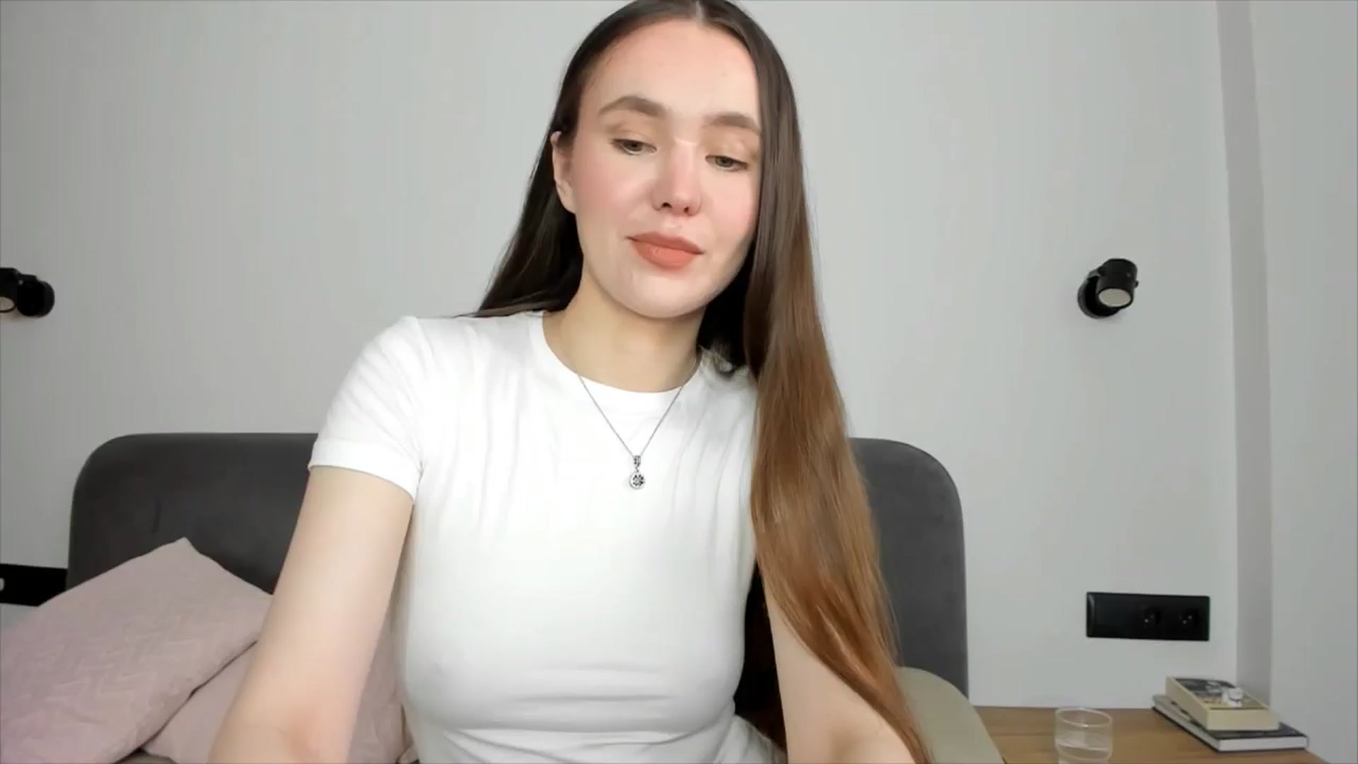 Gallery image thumbnail from SofiaShy's myfreecams stream on, 06/30/2024, 12:44 image 19 of 20