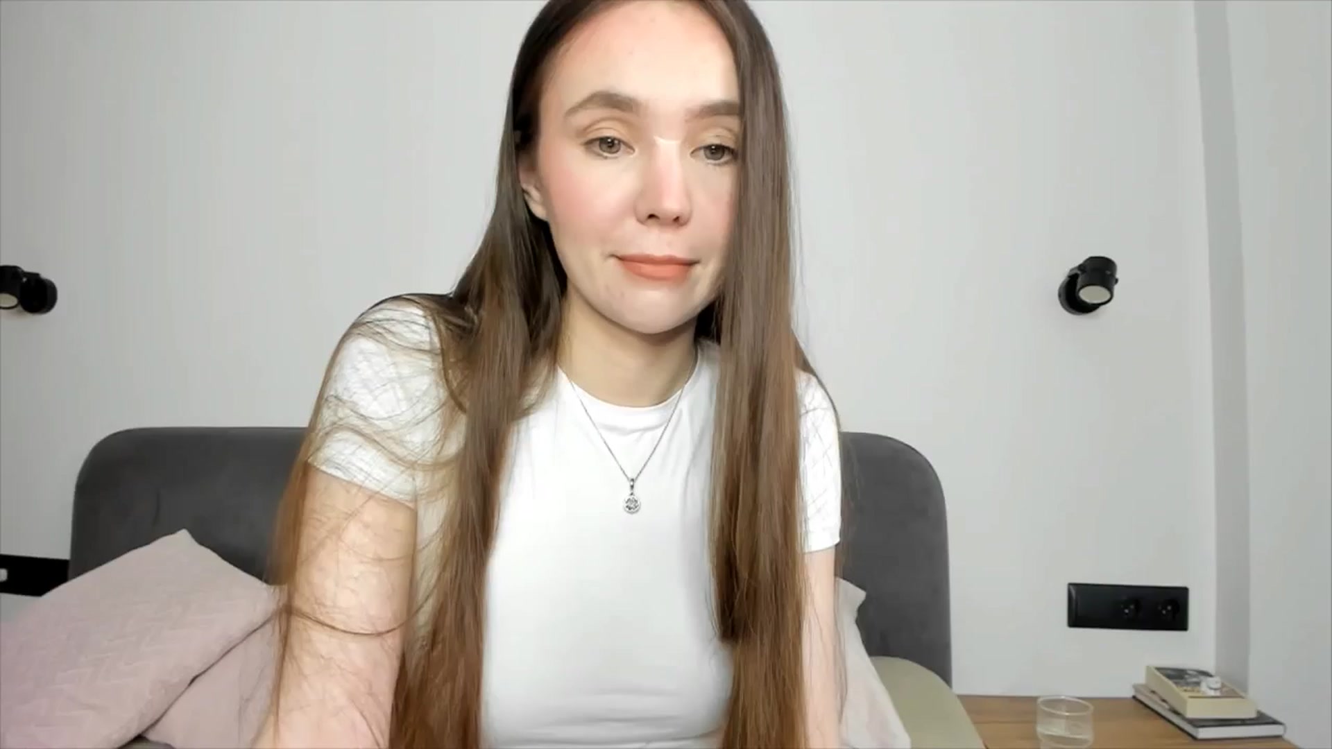 Gallery image thumbnail from SofiaShy's myfreecams stream on, 06/30/2024, 12:44 image 15 of 20