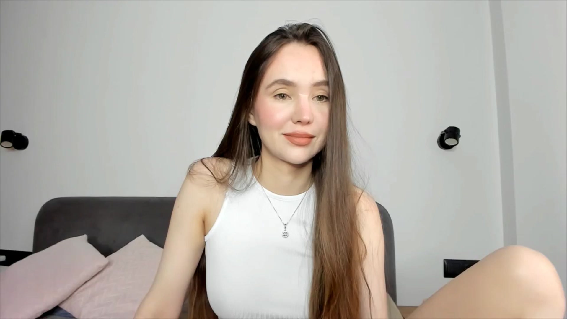 Gallery image thumbnail from SofiaShy's myfreecams stream on, 07/03/2024, 14:05 image 15 of 20