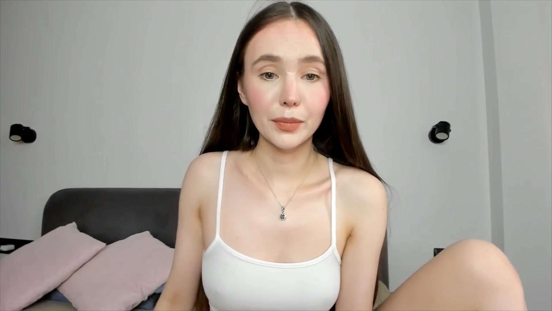 Gallery image thumbnail from SofiaShy's myfreecams stream on, 07/04/2024, 12:27 image 11 of 20