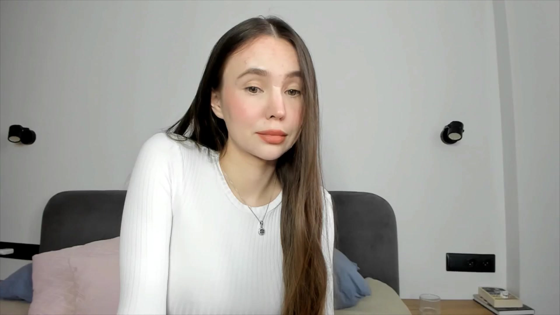 Gallery image thumbnail from SofiaShy's myfreecams stream on, 07/06/2024, 14:06 image 13 of 20