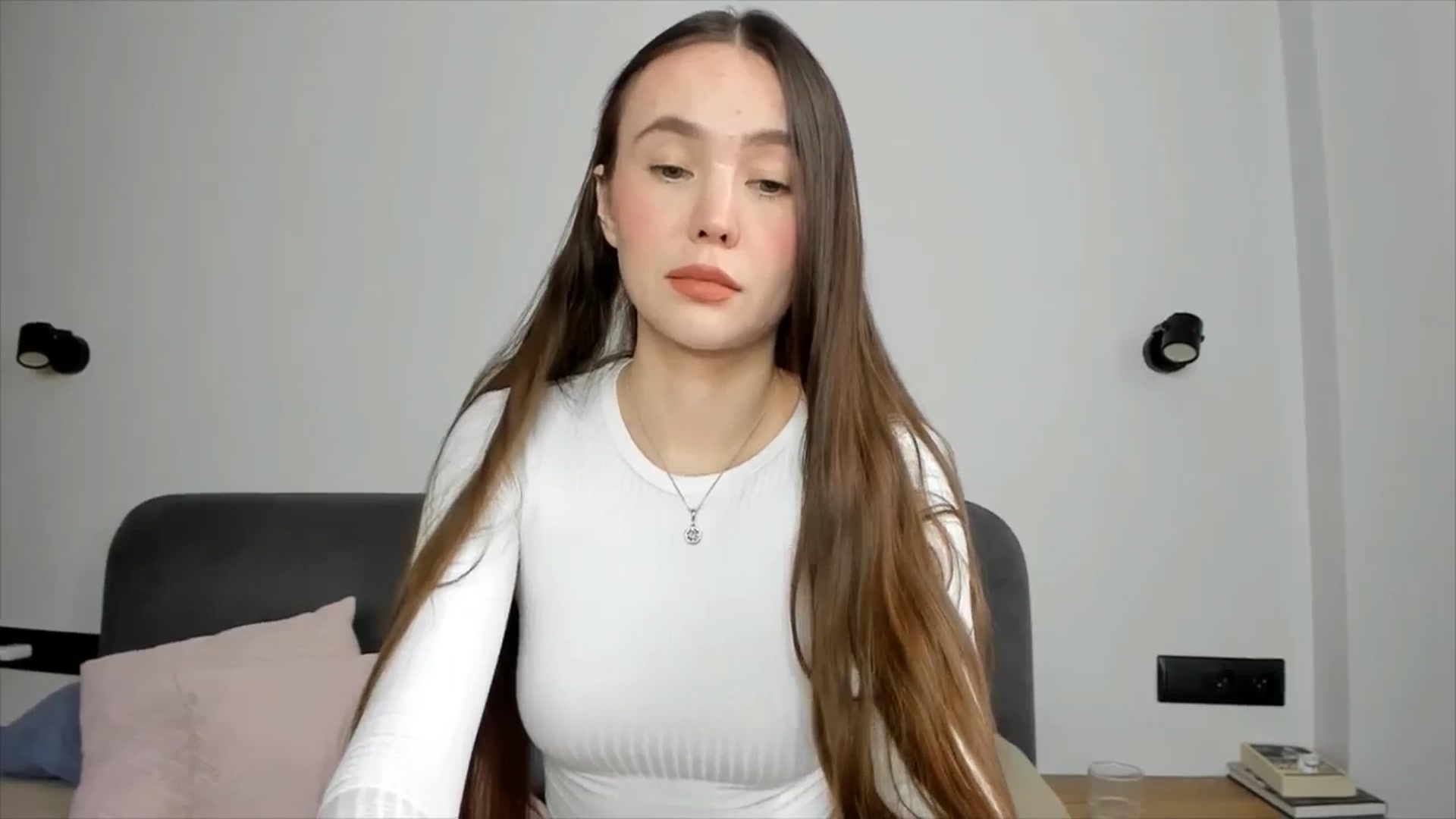 Gallery image thumbnail from SofiaShy's myfreecams stream on, 07/06/2024, 14:06 image 19 of 20