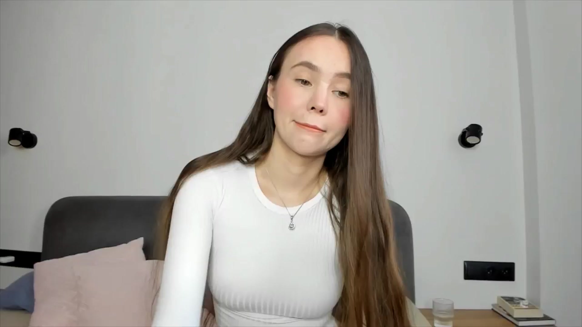 Gallery image thumbnail from SofiaShy's myfreecams stream on, 07/06/2024, 14:06 image 1 of 20