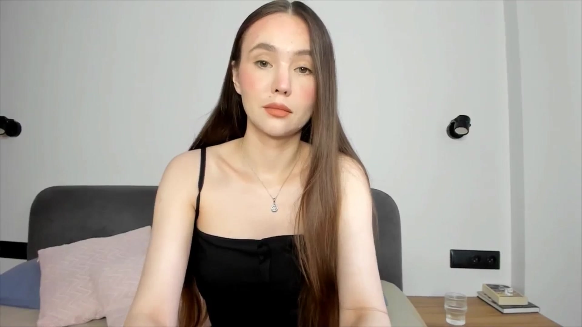 Gallery image thumbnail from SofiaShy's myfreecams stream on, 07/07/2024, 13:37 image 15 of 20