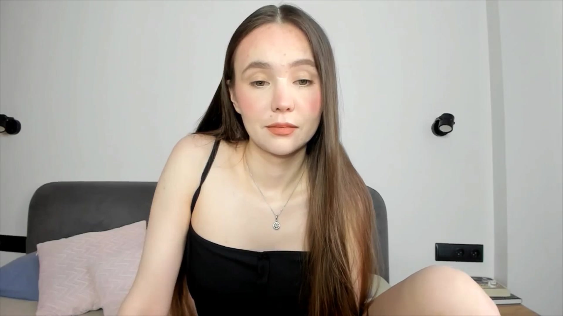 Gallery image thumbnail from SofiaShy's myfreecams stream on, 07/07/2024, 13:37 image 20 of 20