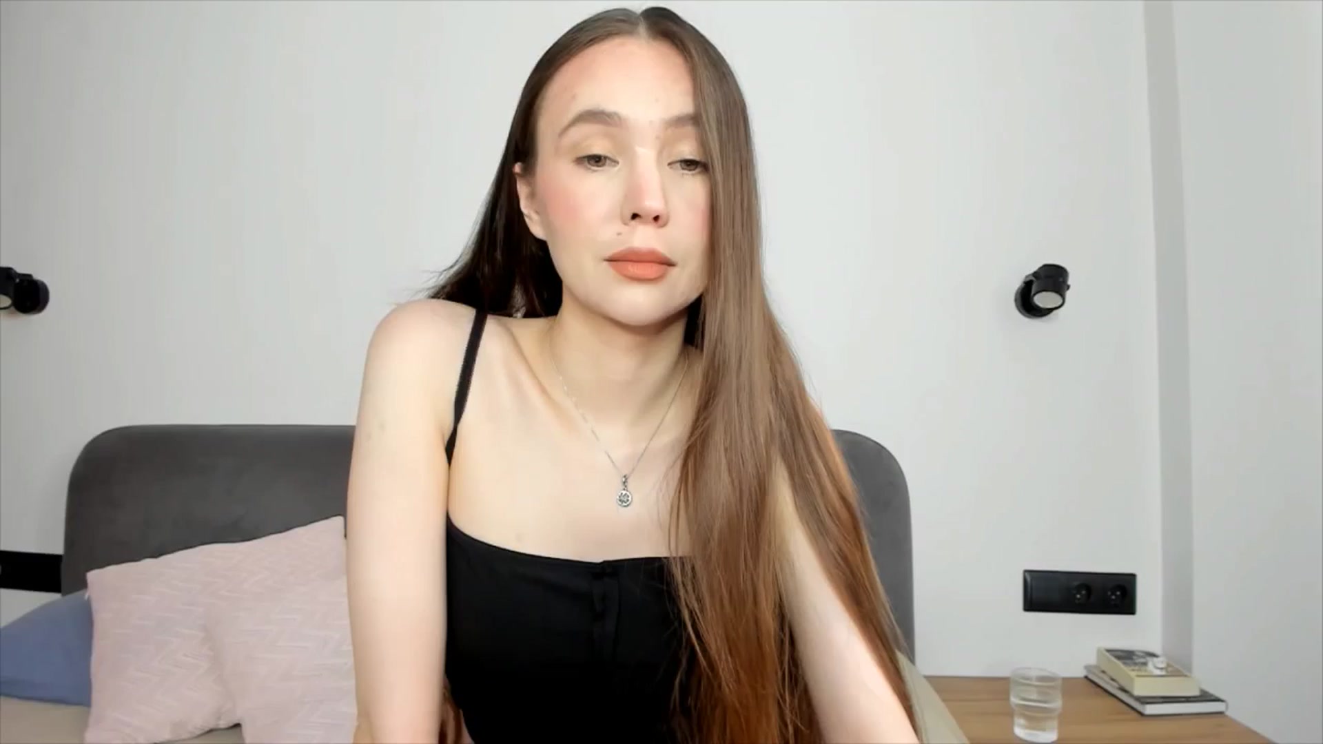 Gallery image thumbnail from SofiaShy's myfreecams stream on, 07/07/2024, 13:37 image 16 of 20