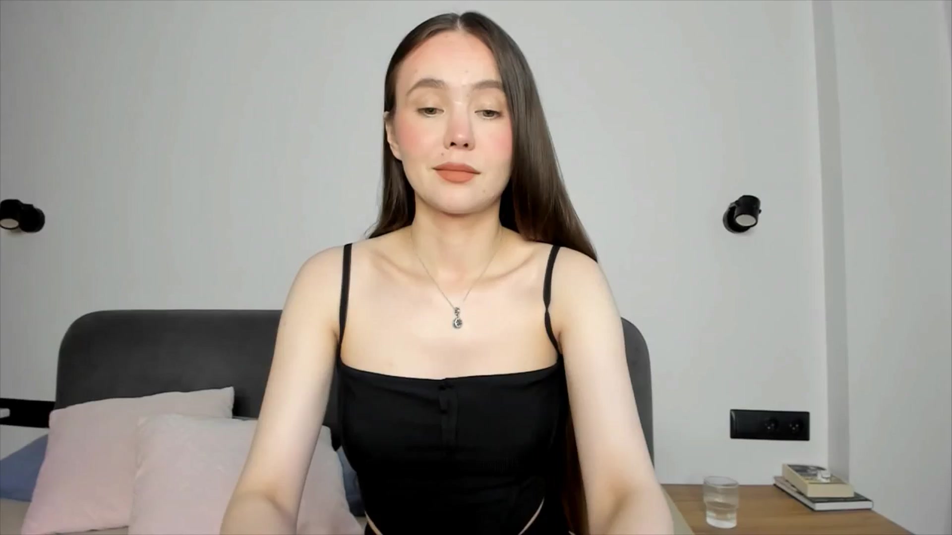 Gallery image thumbnail from SofiaShy's myfreecams stream on, 07/07/2024, 14:55 image 8 of 20