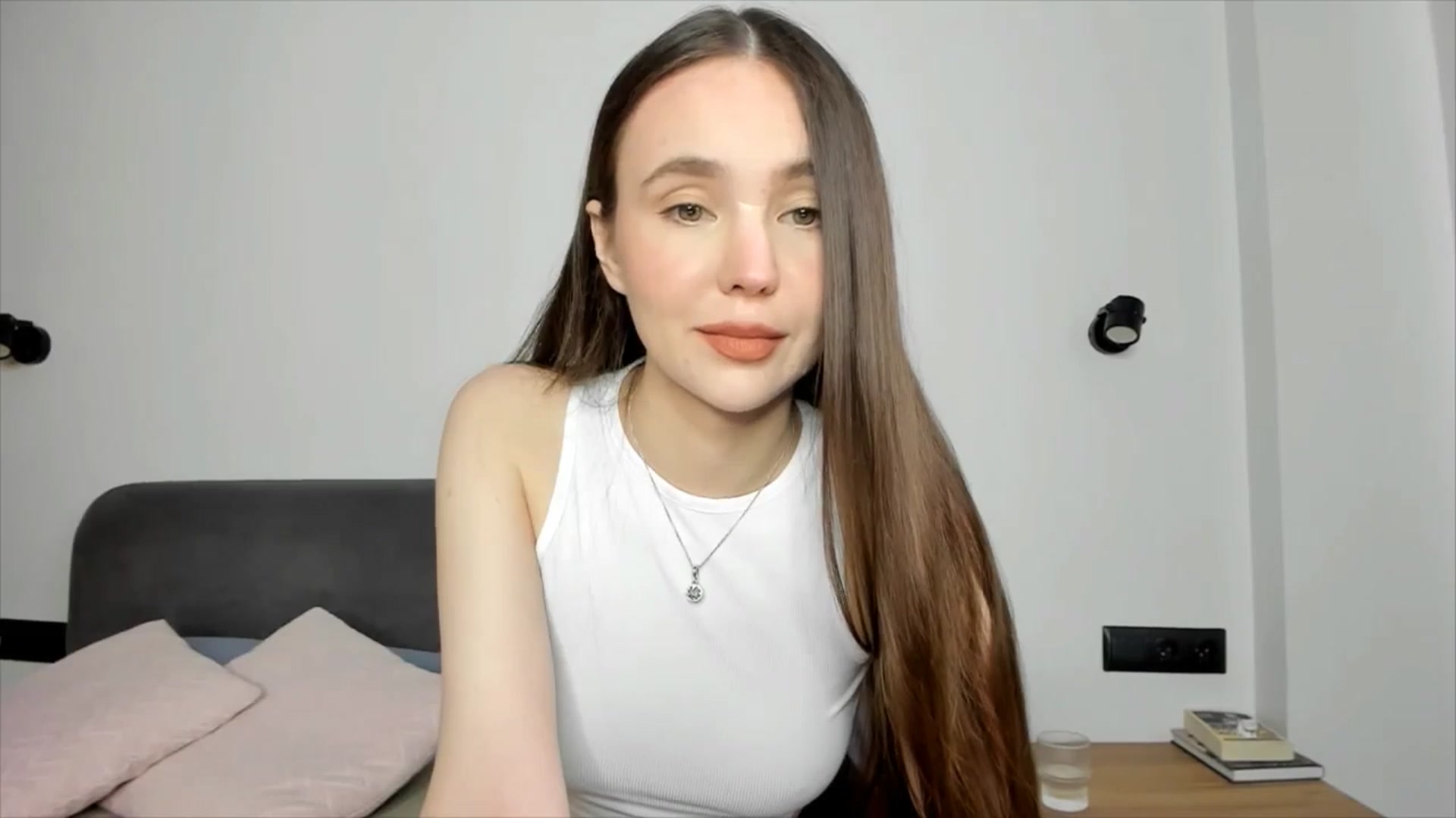 Gallery image thumbnail from SofiaShy's myfreecams stream on, 07/10/2024, 14:04 image 14 of 20