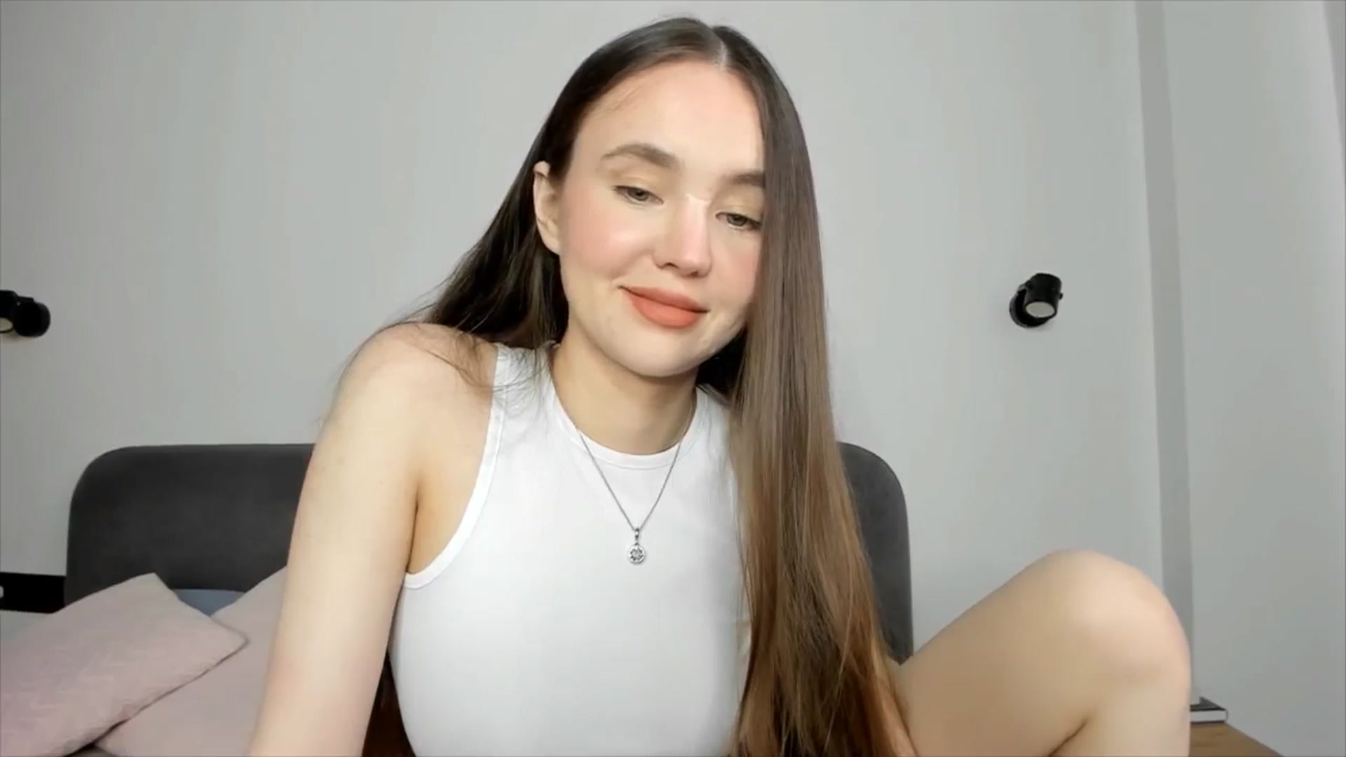 Gallery image thumbnail from SofiaShy's myfreecams stream on, 07/10/2024, 14:04 image 3 of 20