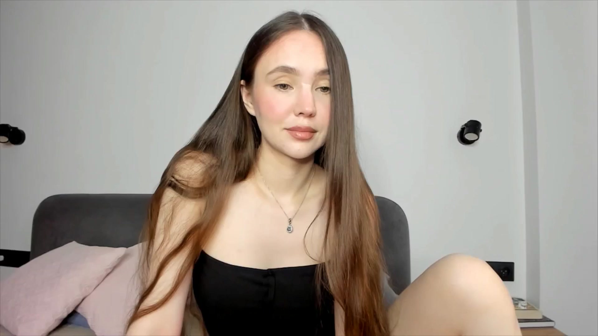 Gallery image thumbnail from SofiaShy's myfreecams stream on, 07/14/2024, 12:30 image 18 of 20