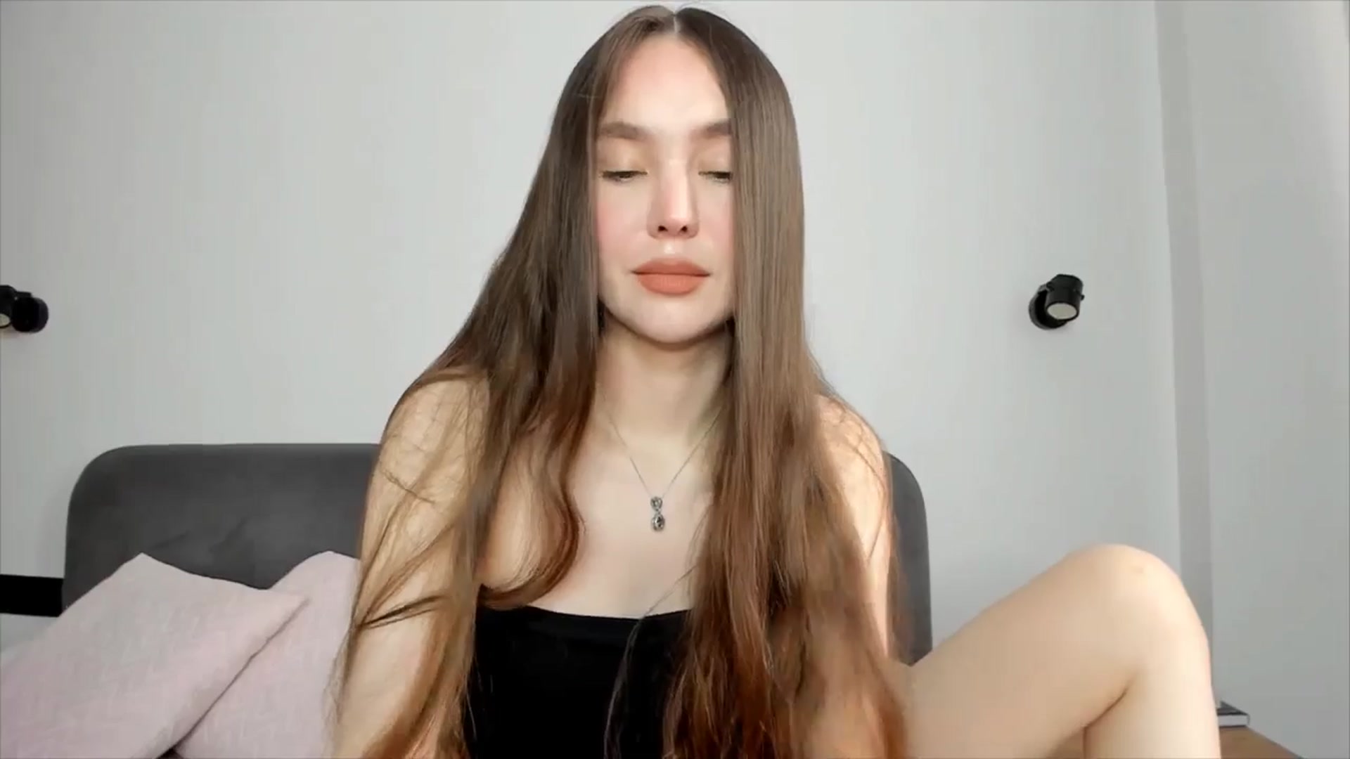 Gallery image thumbnail from SofiaShy's myfreecams stream on, 07/18/2024, 11:07 image 10 of 20