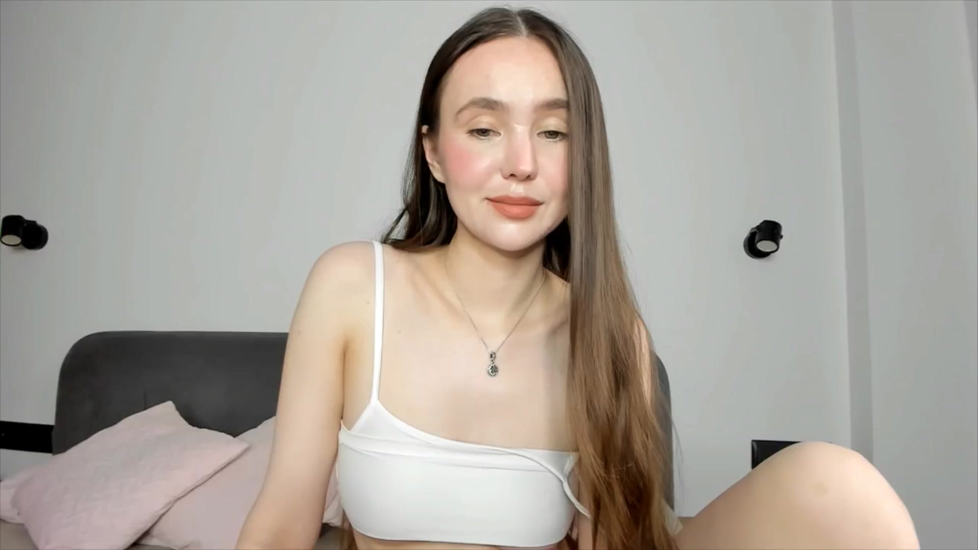 Gallery image thumbnail from SofiaShy's myfreecams stream on, 07/19/2024, 12:48 image 13 of 20