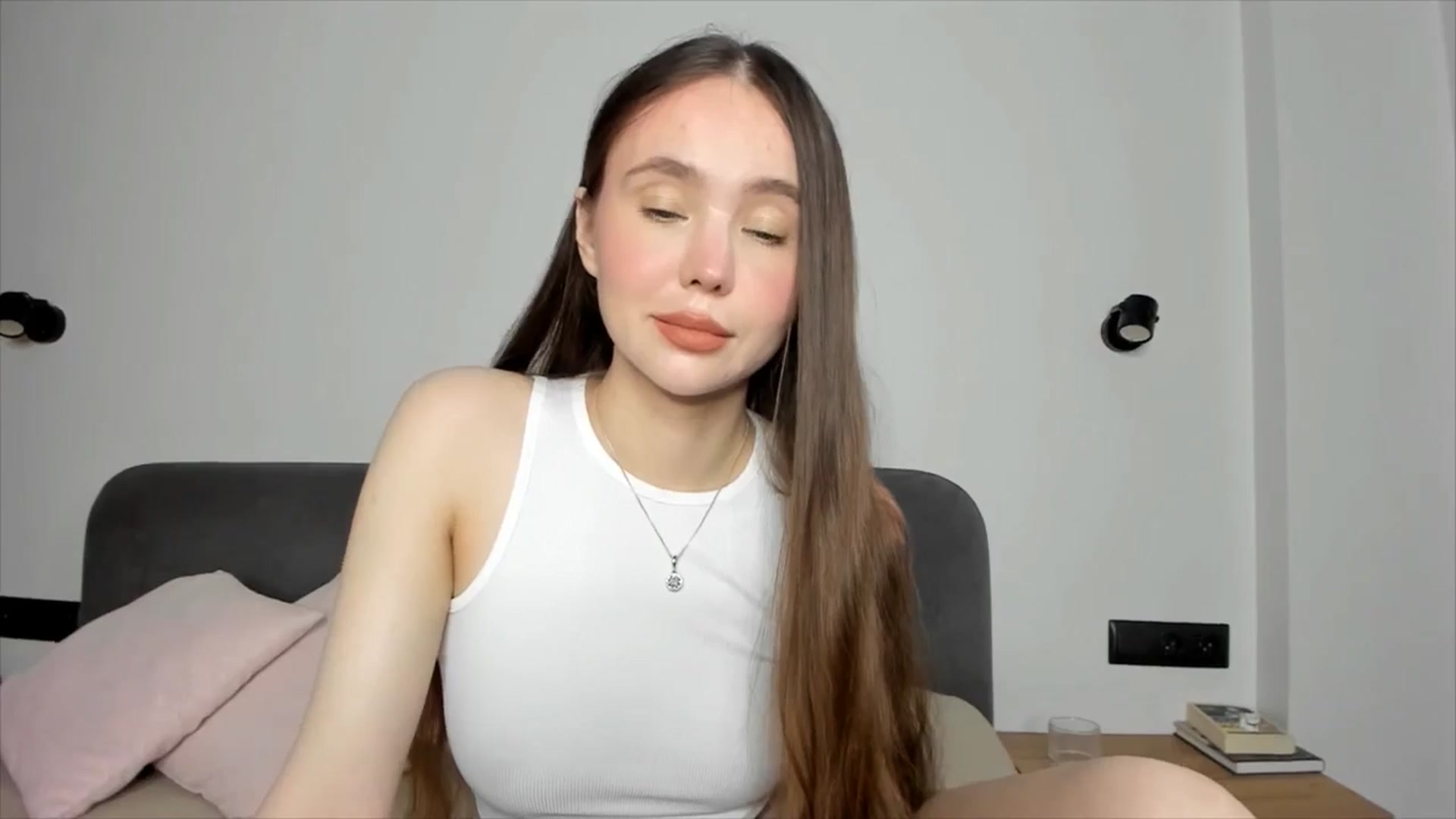 Gallery image thumbnail from SofiaShy's myfreecams stream on, 07/20/2024, 15:04 image 2 of 20