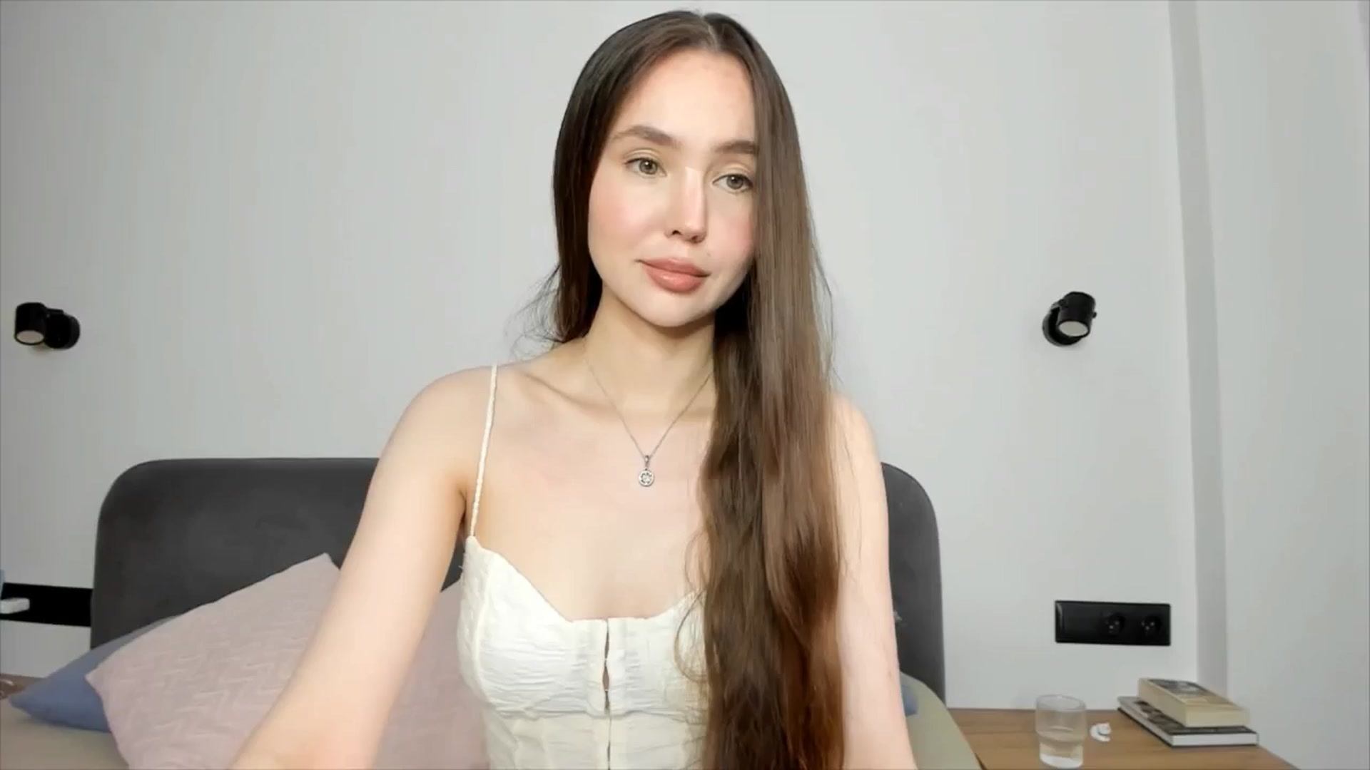 Gallery image thumbnail from SofiaShy's myfreecams stream on, 08/11/2024, 13:08 image 12 of 20