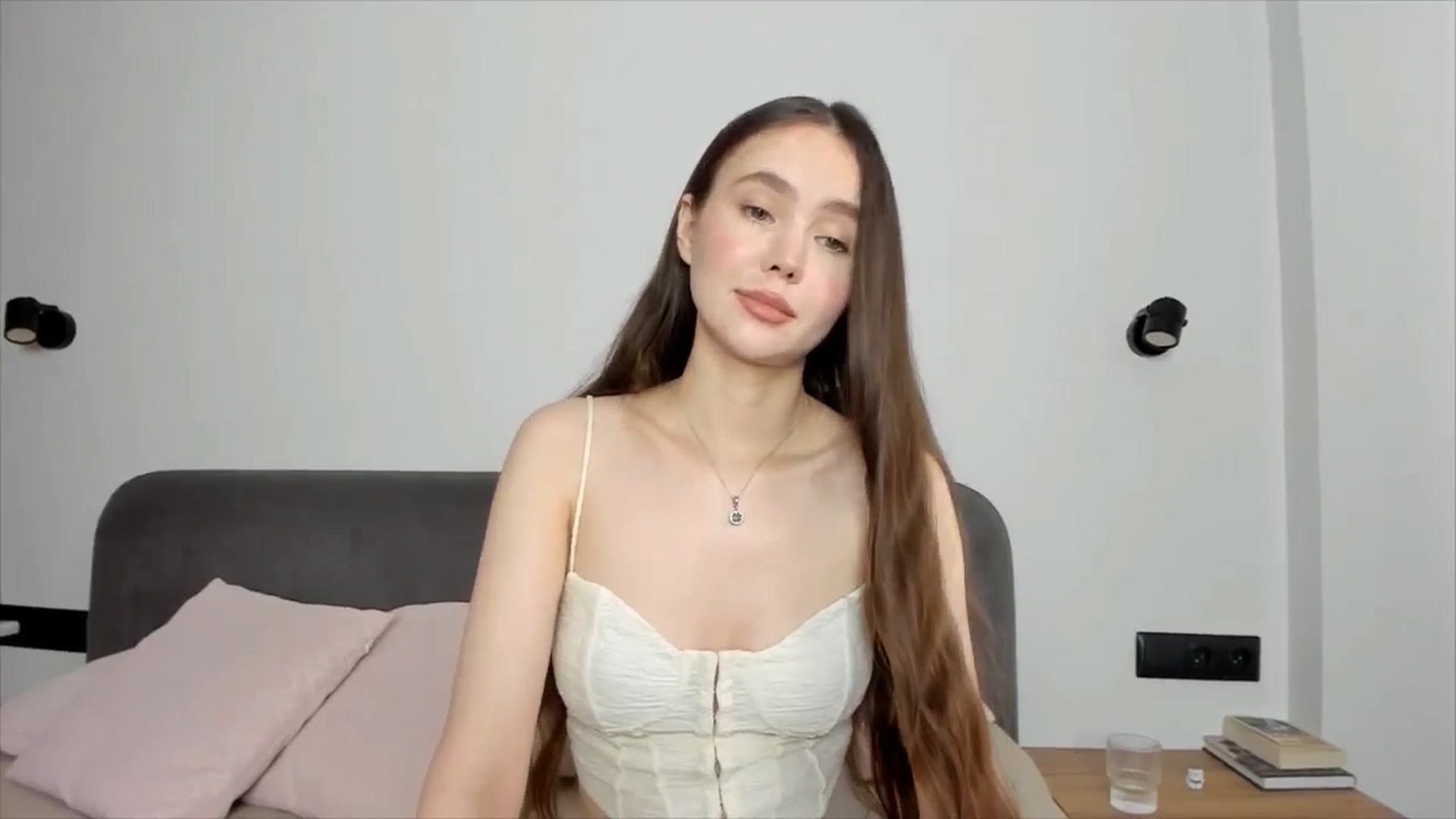Gallery image thumbnail from SofiaShy's myfreecams stream on, 08/29/2024, 14:10 image 9 of 20