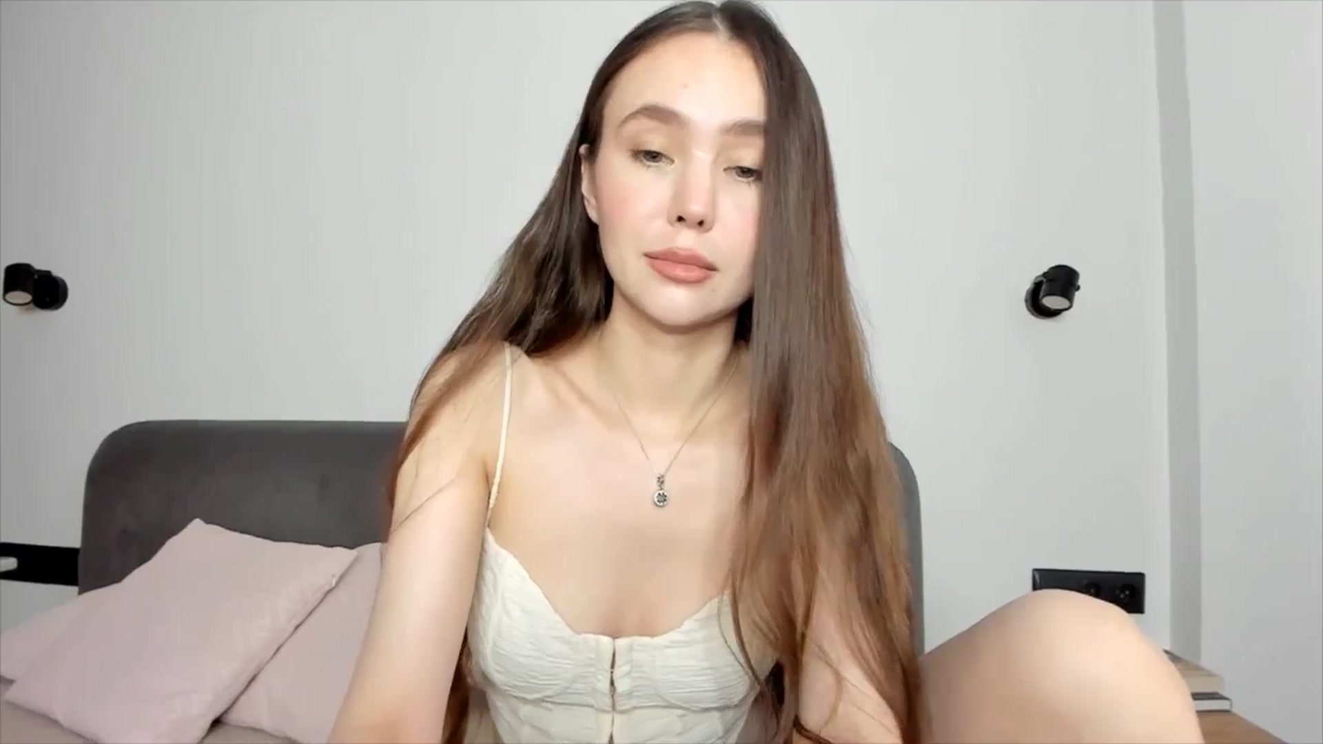 Gallery image thumbnail from SofiaShy's myfreecams stream on, 08/29/2024, 14:10 image 13 of 20