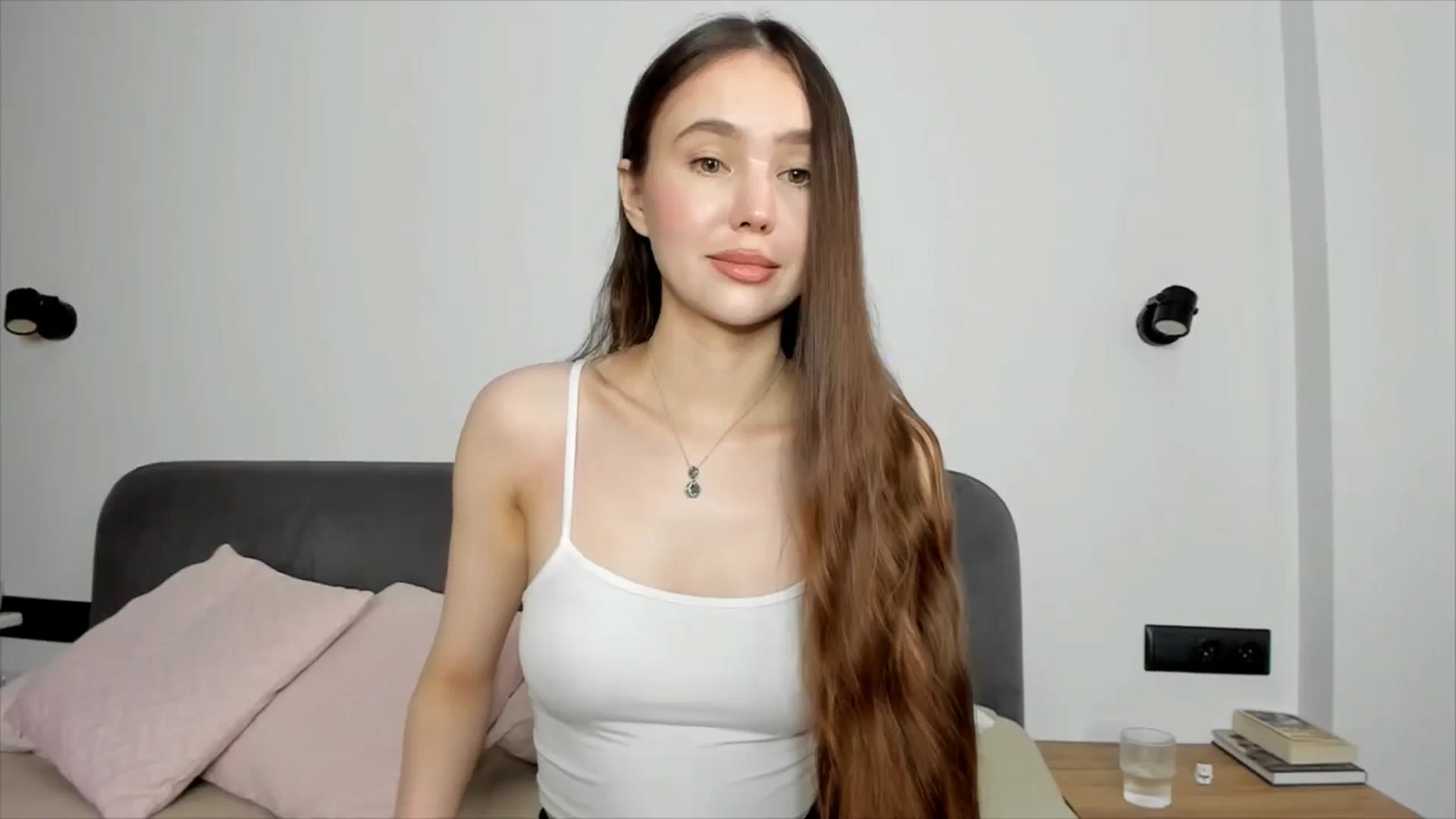 Gallery image thumbnail from SofiaShy's myfreecams stream on, 09/01/2024, 13:47 image 13 of 20