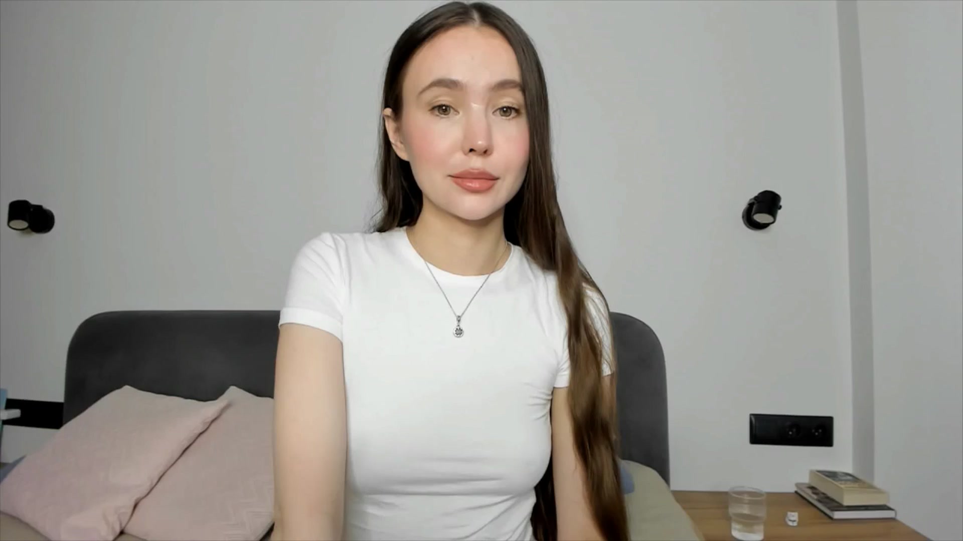 Gallery image thumbnail from SofiaShy's myfreecams stream on, 09/09/2024, 14:07 image 16 of 20