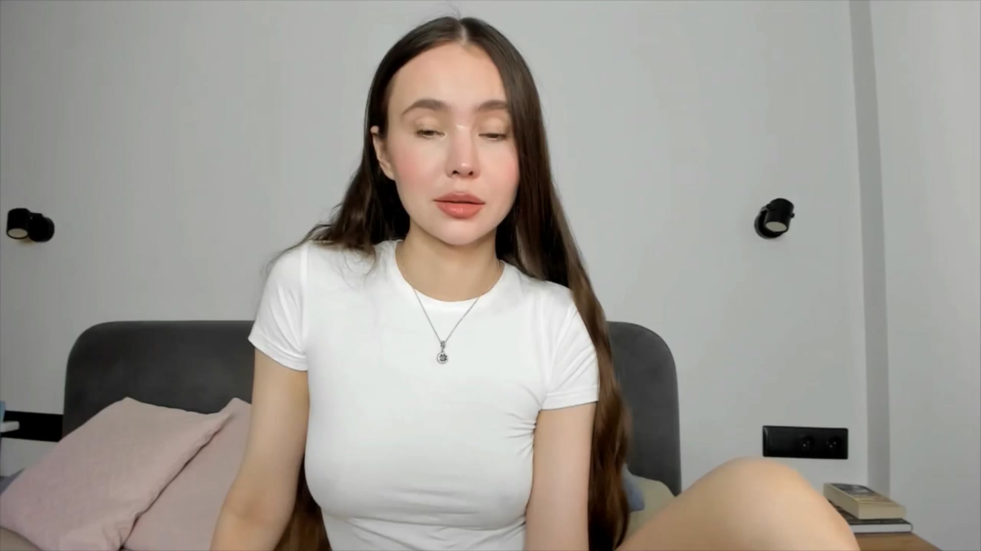 Gallery image thumbnail from SofiaShy's myfreecams stream on, 09/09/2024, 14:07 image 8 of 20