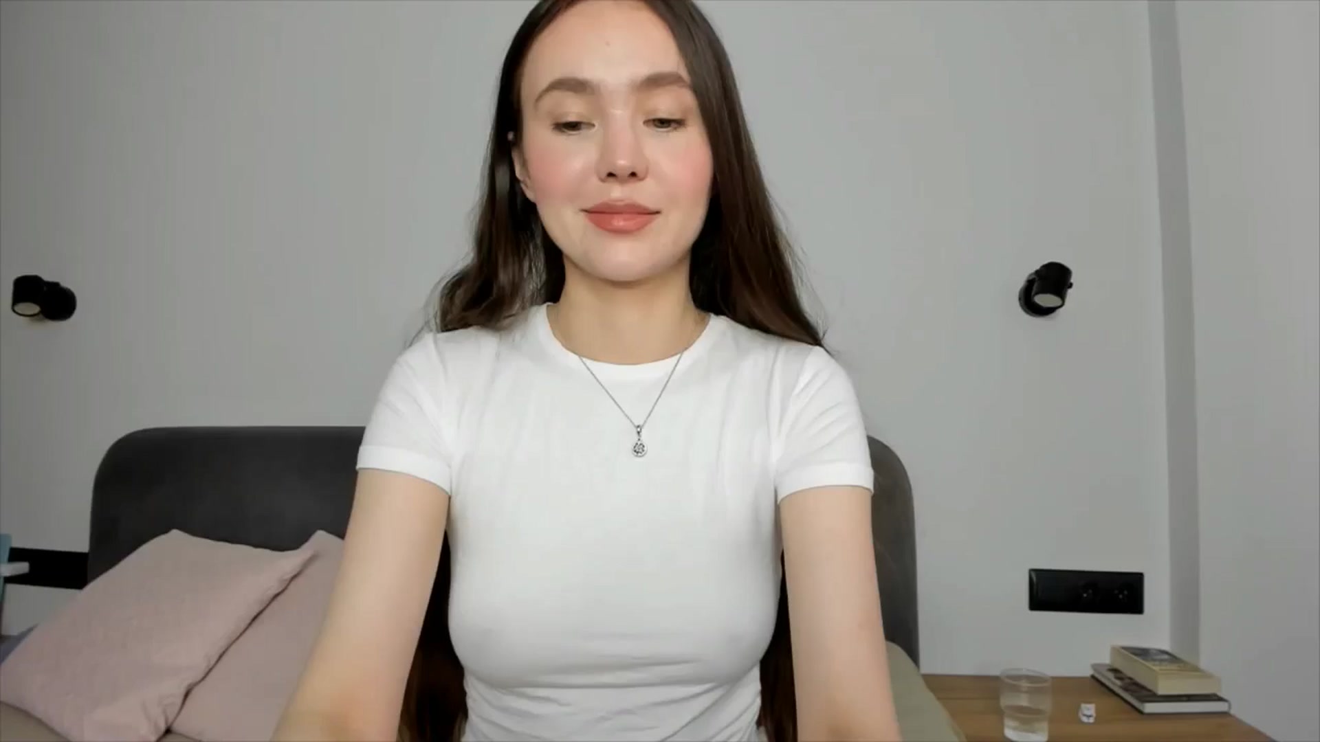 Gallery image thumbnail from SofiaShy's myfreecams stream on, 09/09/2024, 14:07 image 19 of 20