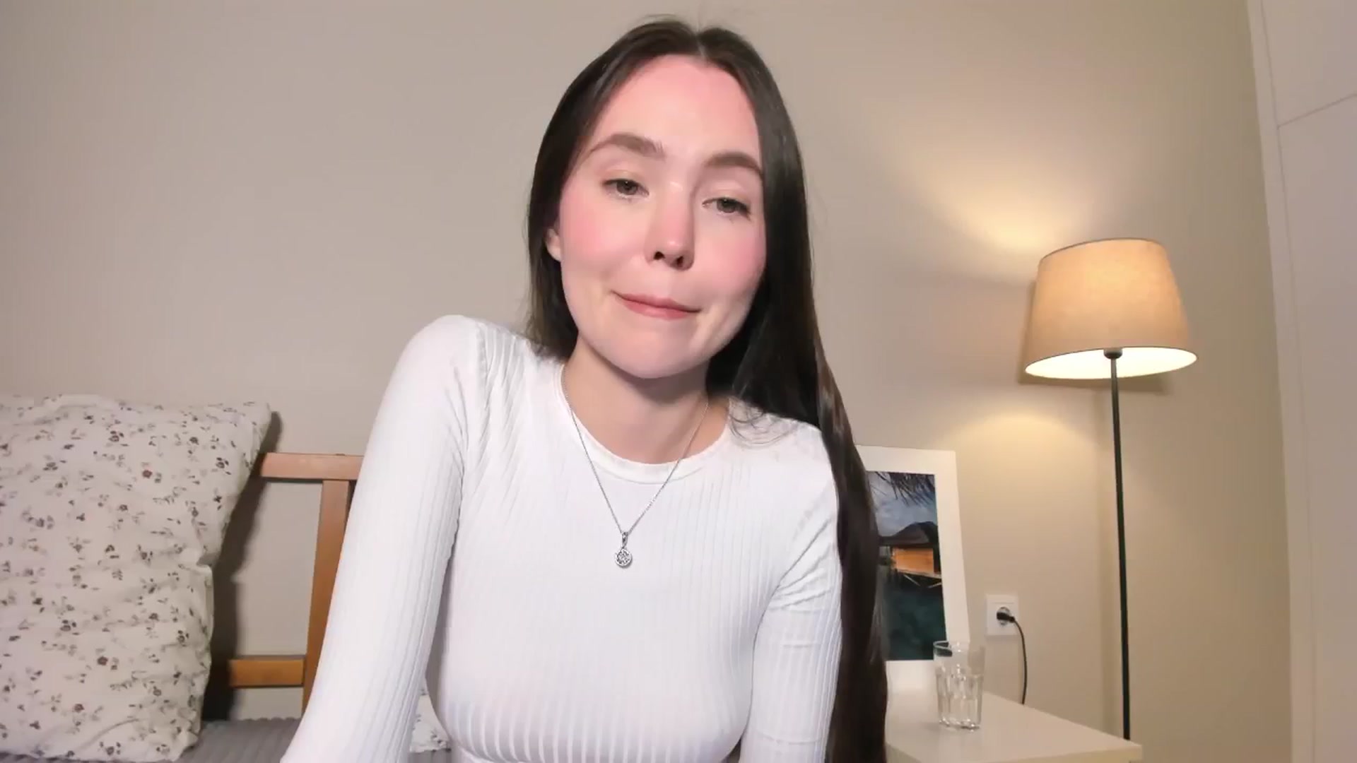 Gallery image thumbnail from SofiaShy's myfreecams stream on, 12/09/2024, 10:15 image 9 of 20