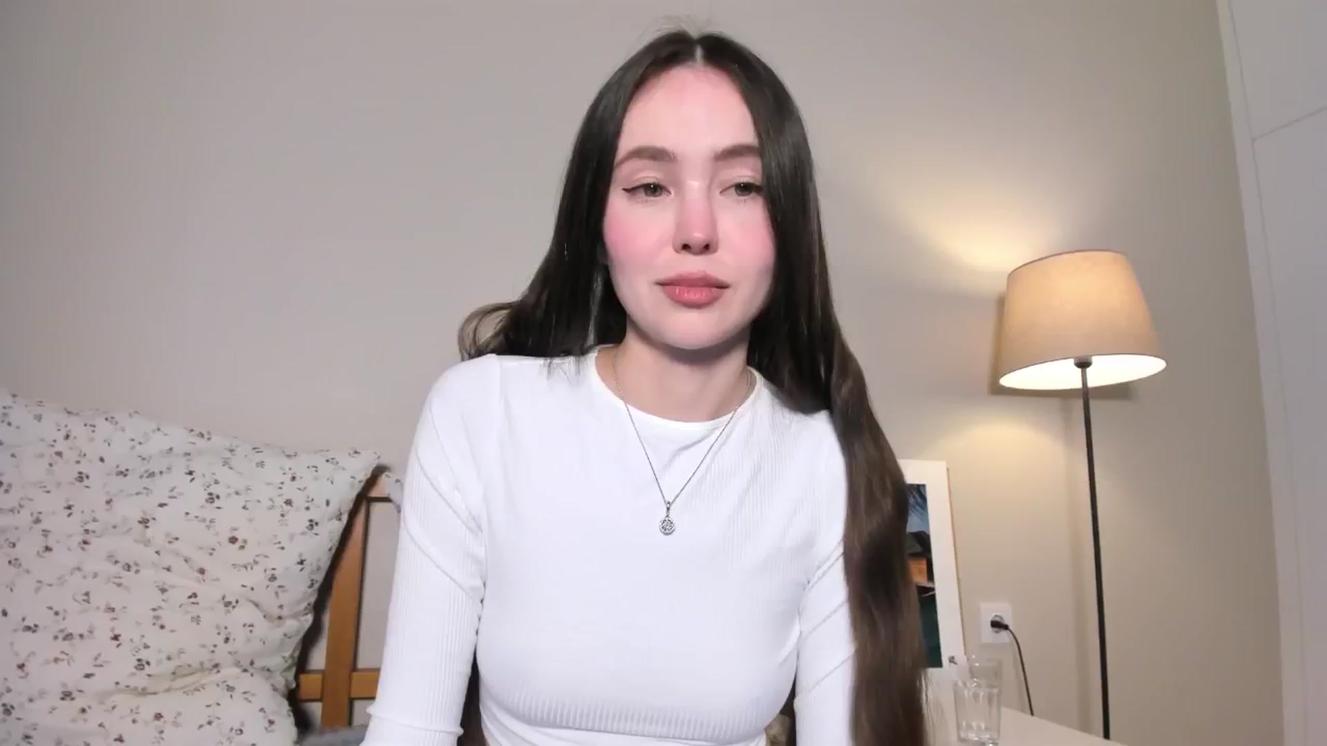 Gallery image thumbnail from SofiaShy's myfreecams stream on, 12/25/2024, 09:20 image 5 of 20