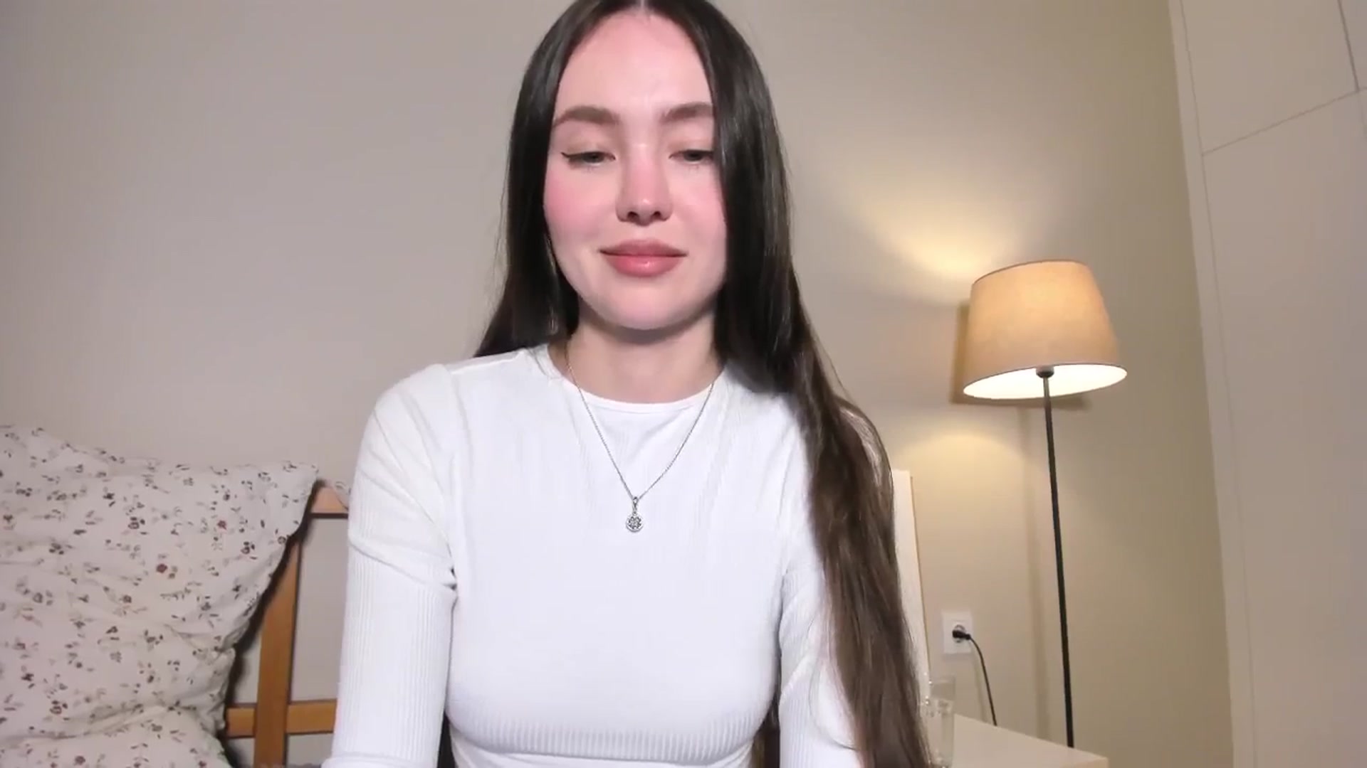 Gallery image thumbnail from SofiaShy's myfreecams stream on, 12/25/2024, 10:17 image 20 of 20